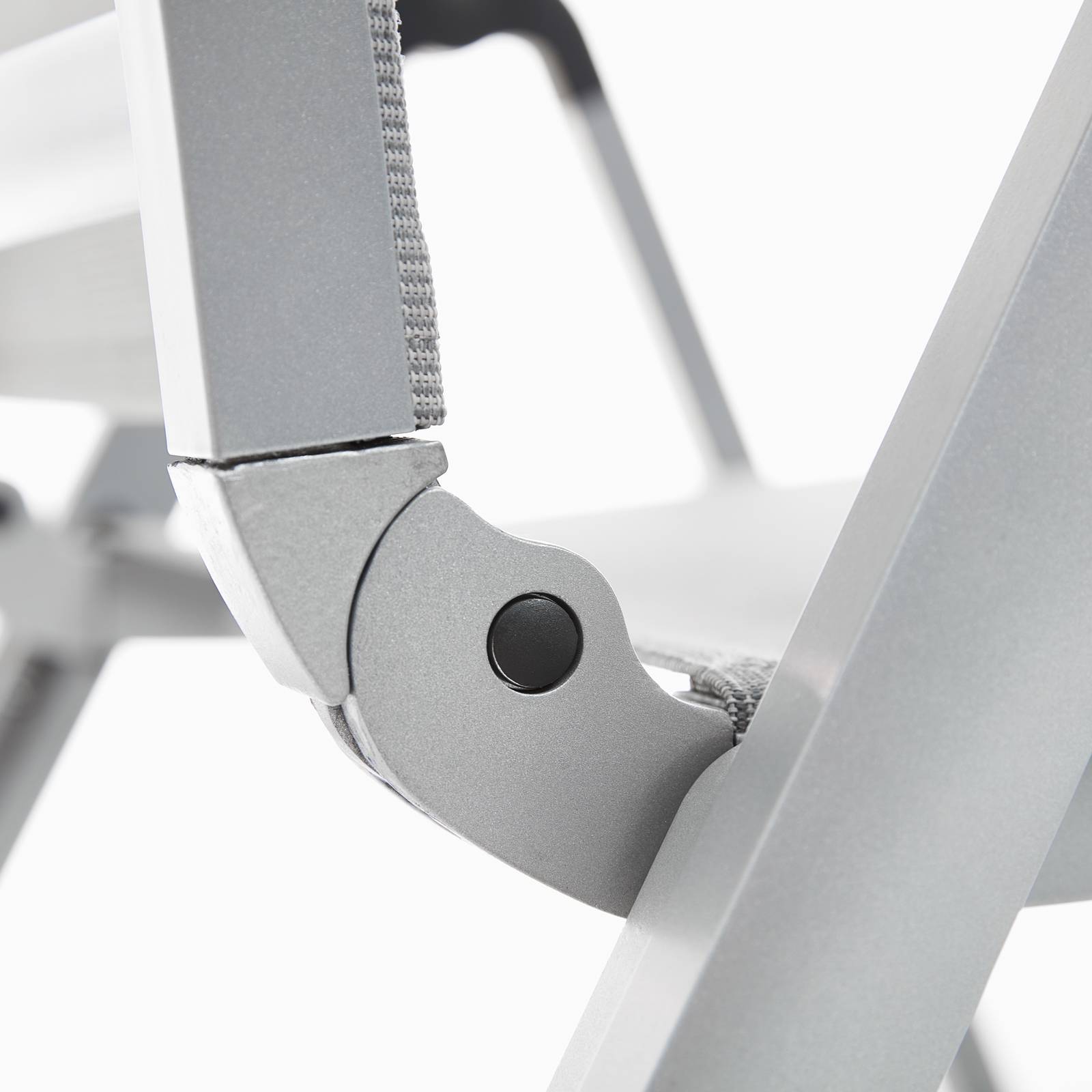 Fotel ogrodowy z tekowymi podłokietnikami Diamond srebrny KETTLER 0103901-0500