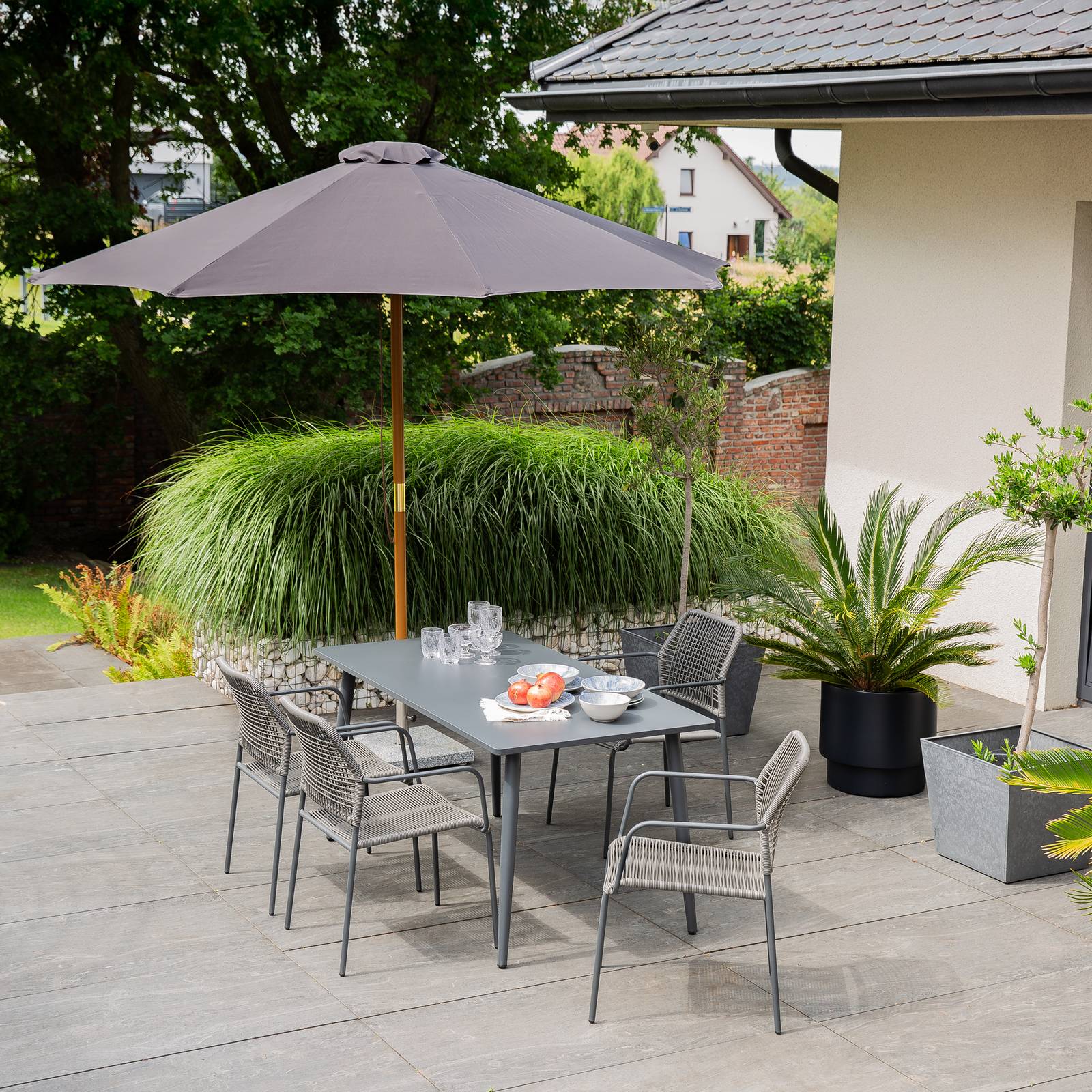 Drevený záhradný slnečník Poly Antracit 3 m PATIO