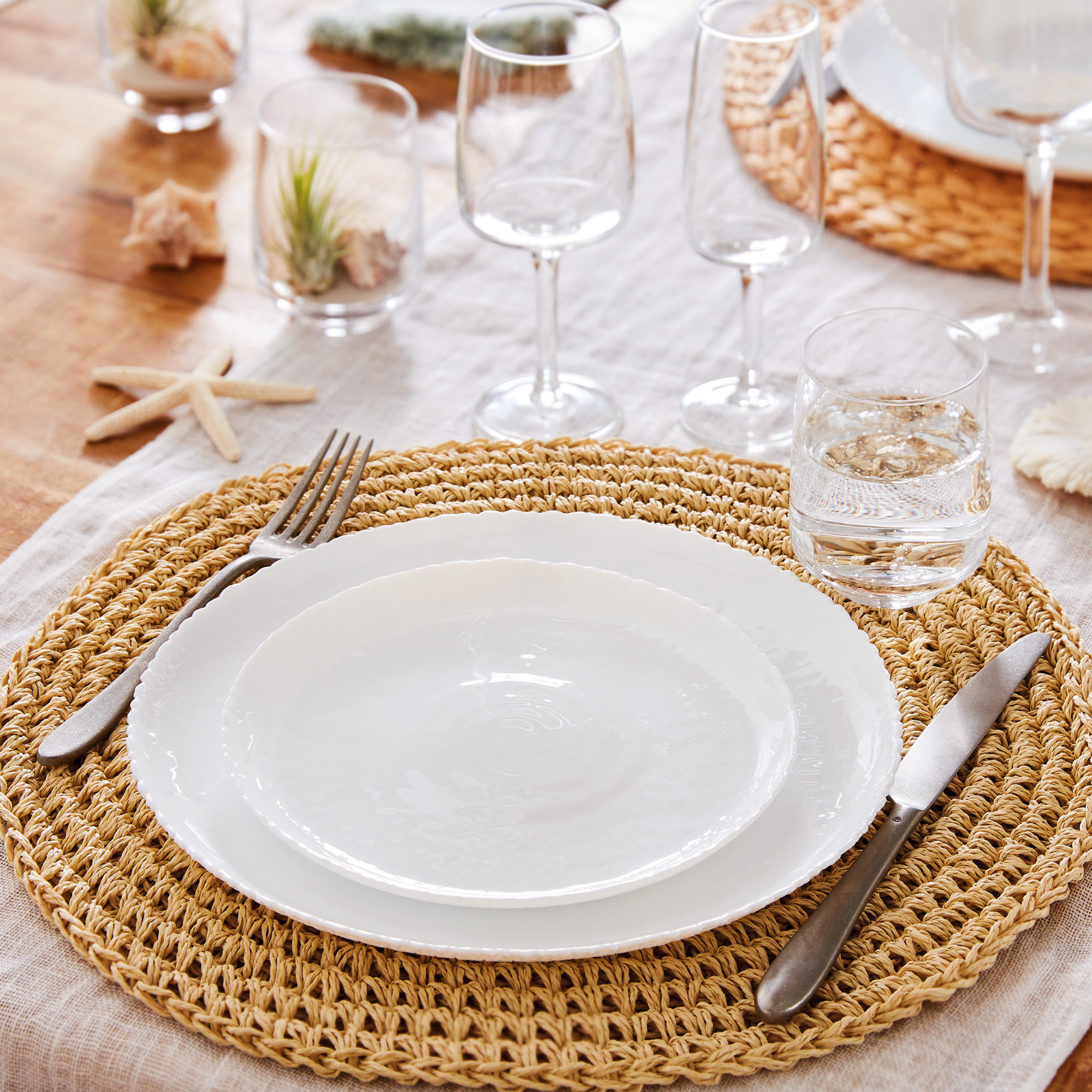 Dinner set for 6 people Ammonite 18-piece white LUMINARC