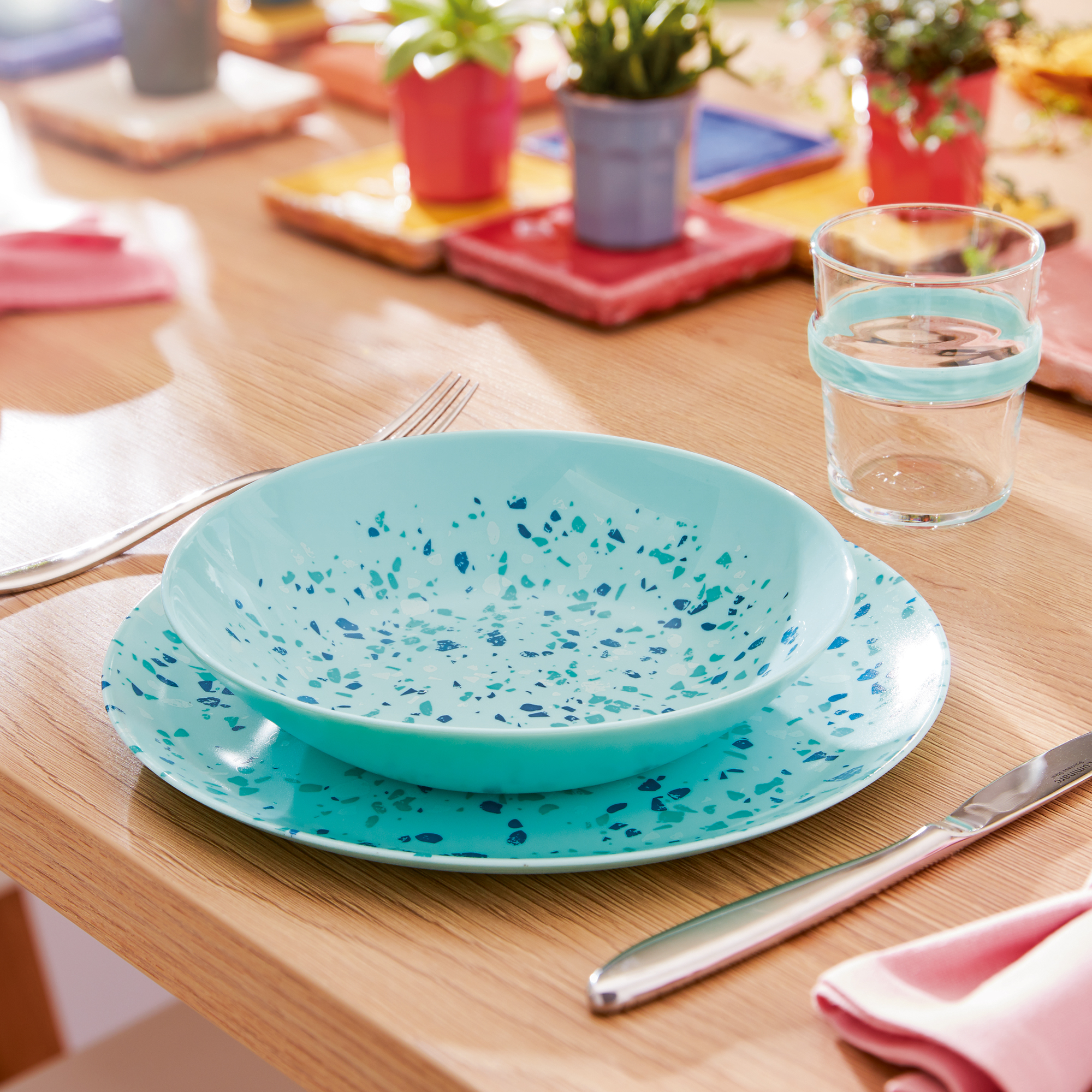 Plato llano Venizia Light Turquoise 25 cm LUMINARC