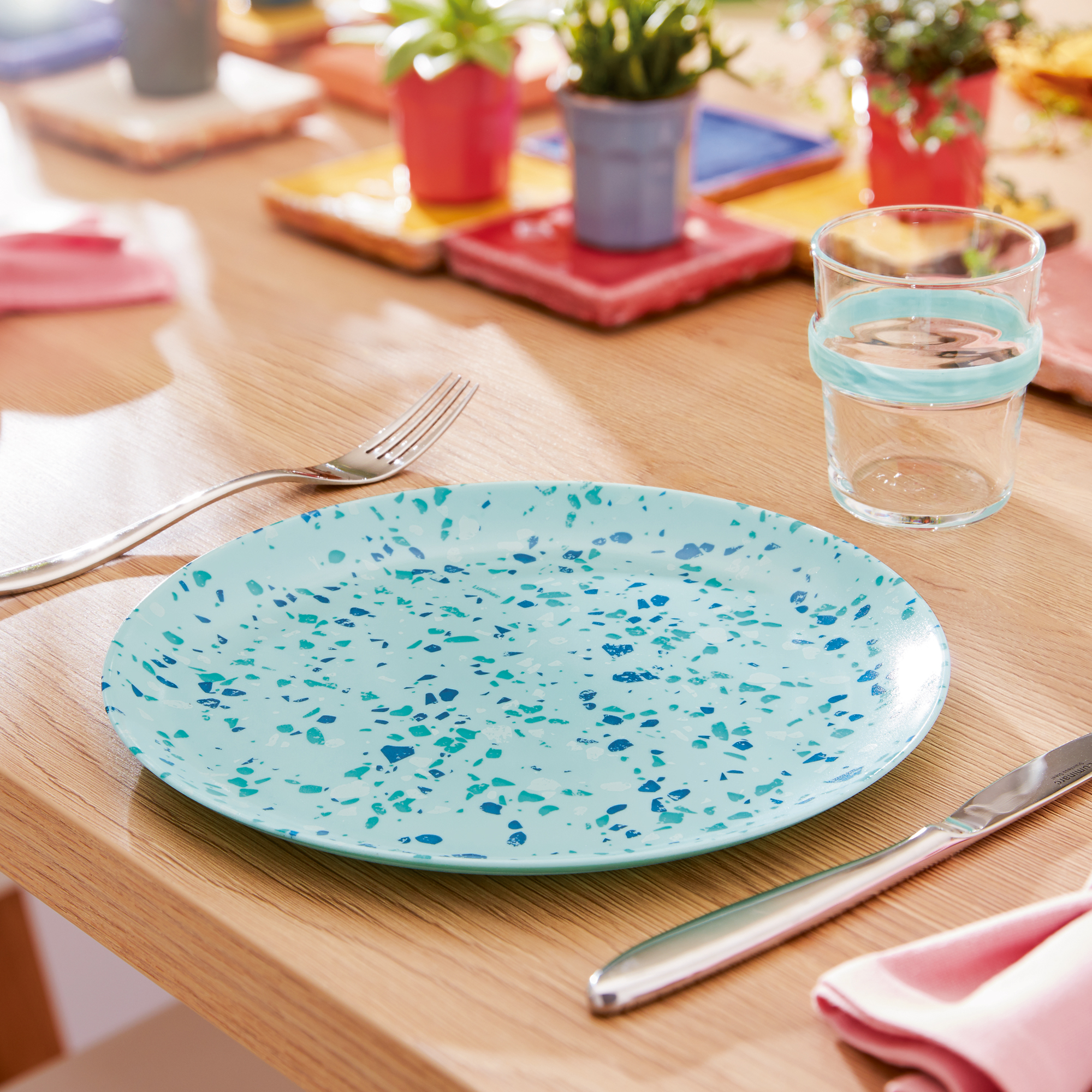 Plato llano Venizia Light Turquoise 25 cm LUMINARC