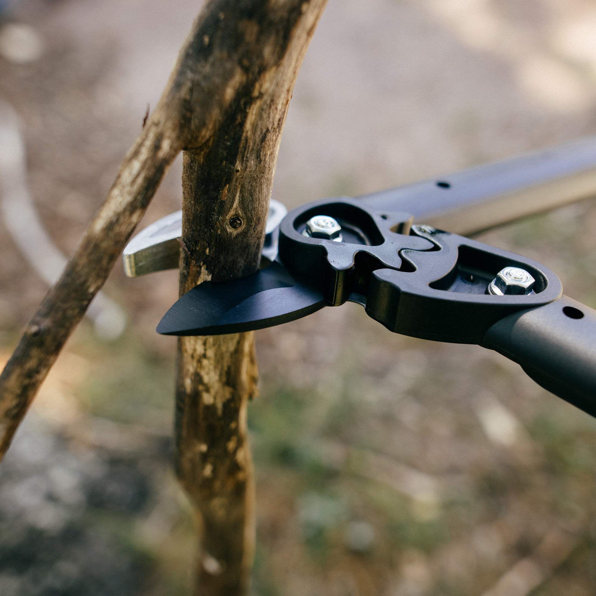 Sekator kowadełkowy PowerGear™ (L) L77 68,6 cm FISKARS