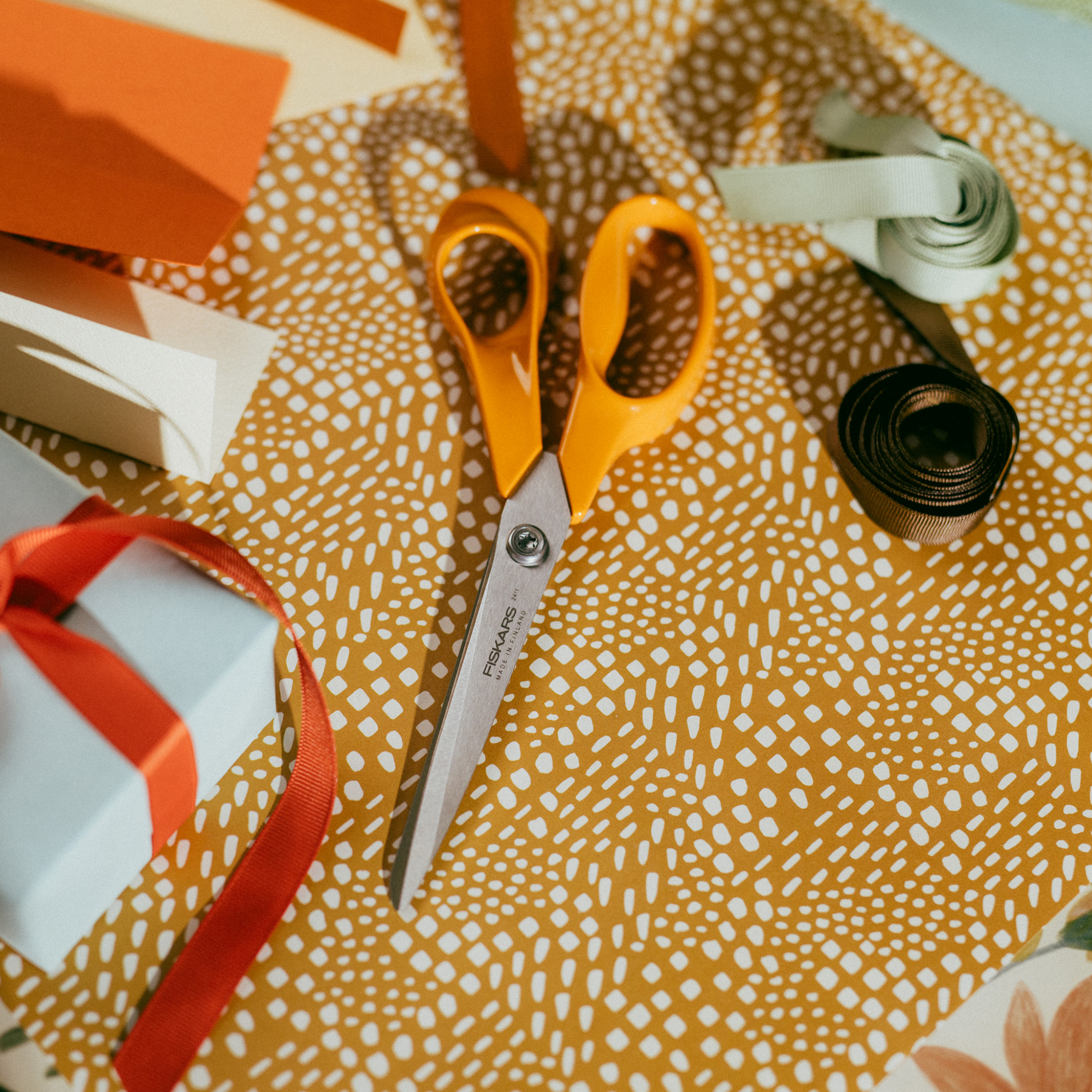 Nożyczki profesjonalne krawieckie Classic 25 cm FISKARS