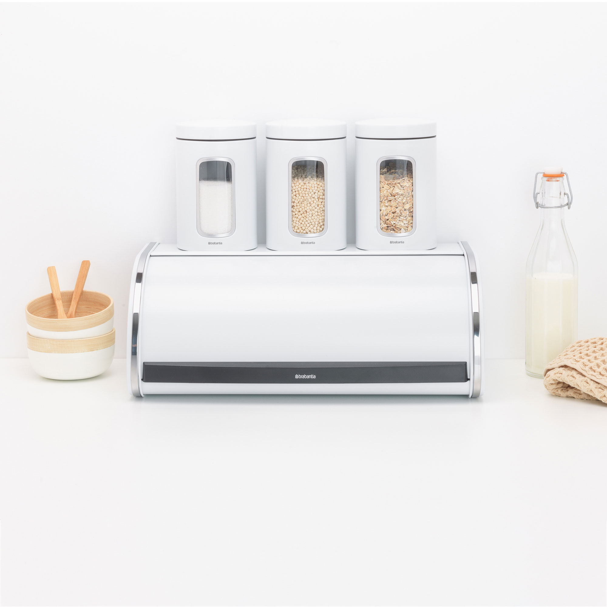 Zestaw 3 pojemników z okienkiem 1,4 l biały BRABANTIA