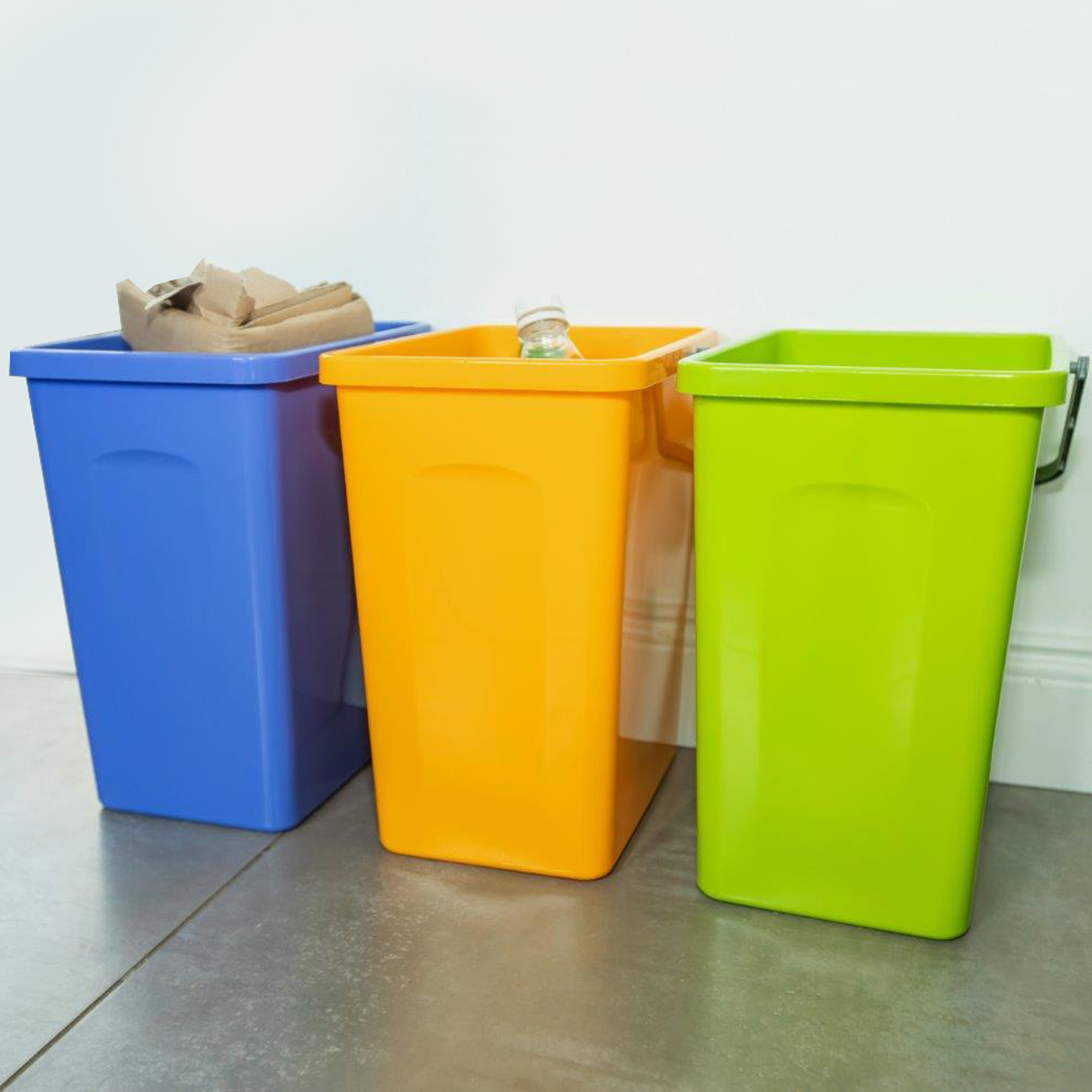 Kosz do segregacji z rączką 10 l niebieski BRANQ