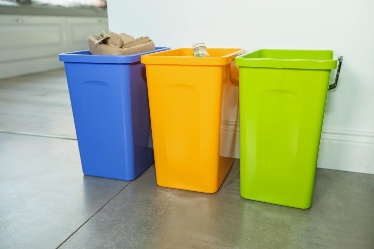 Kosz do segregacji z rączką 10 l zielony BRANQ