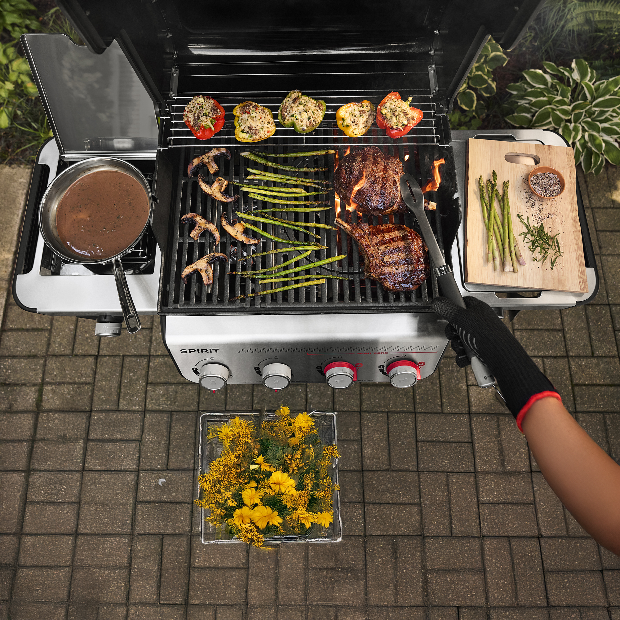 Grill gazowy Spirit EP-425 WEBER 1500953 + pokrowiec GRATIS