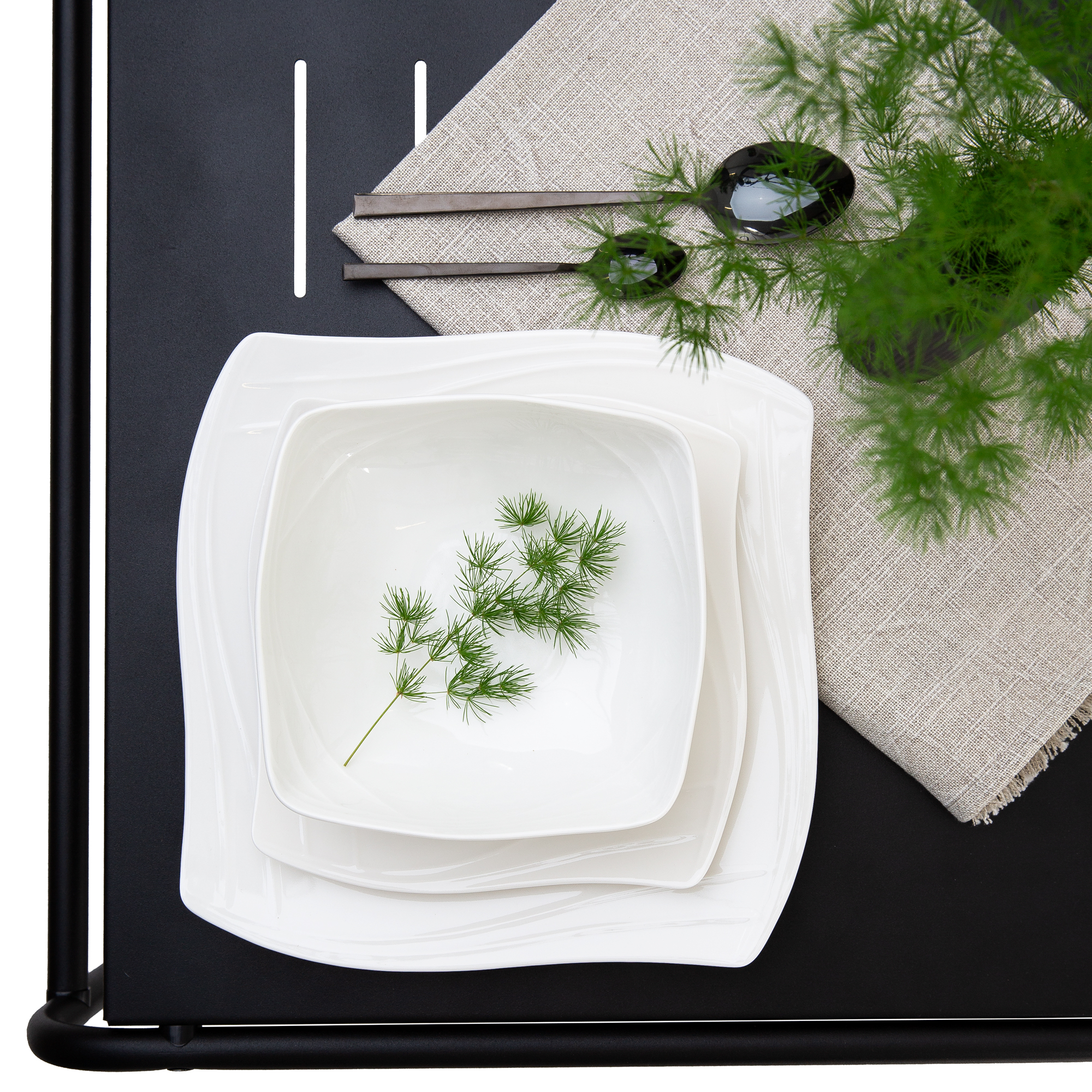 Serwis obiadowy dla 6 osób 18-elementowy Vanity KAROLINA