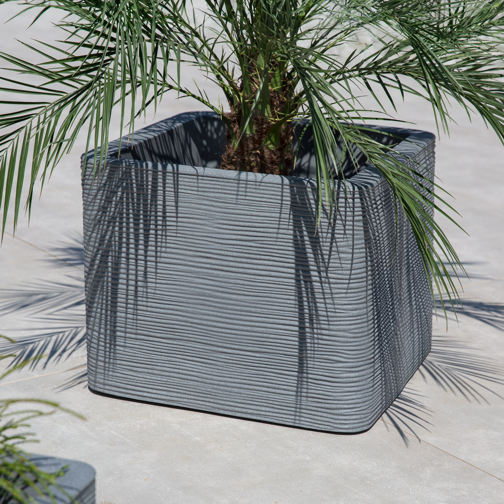 Vaso da giardino Kubus grigio 50 x 50 x 40 cm PATIO