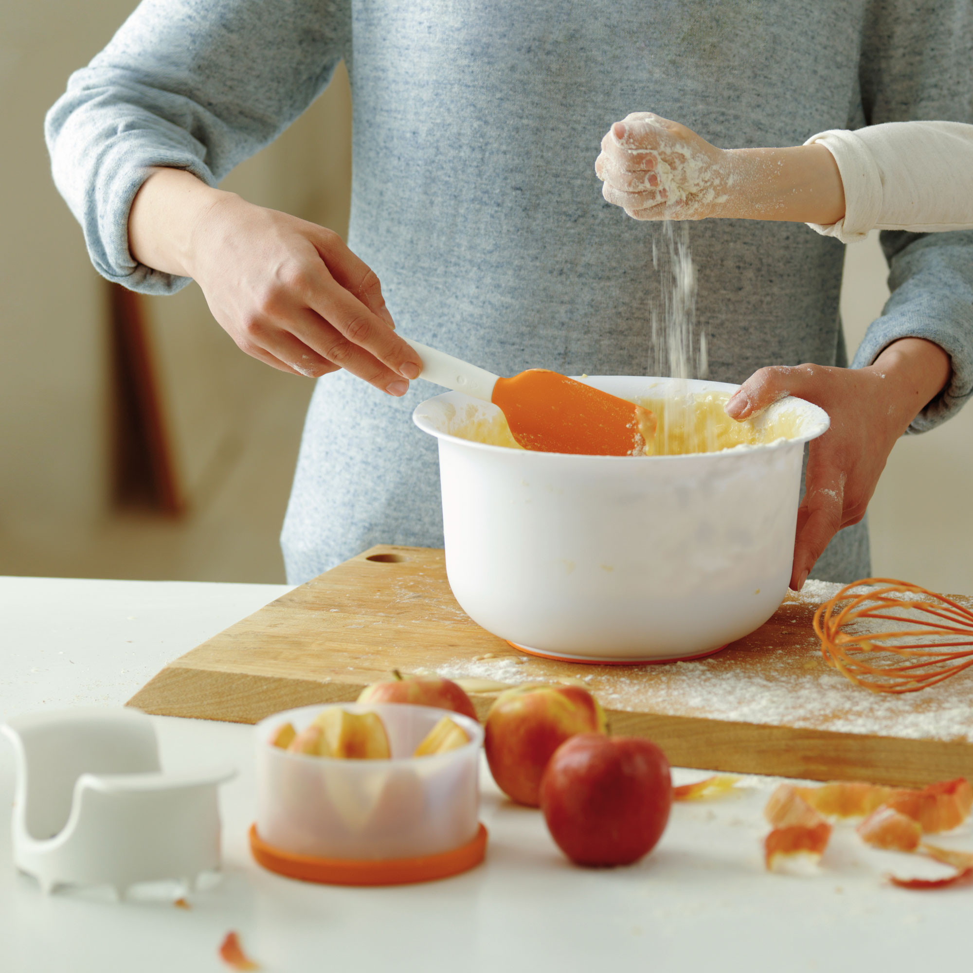 Trzepaczka z silikonową końcówką Functional Form 29,7 cm FISKARS