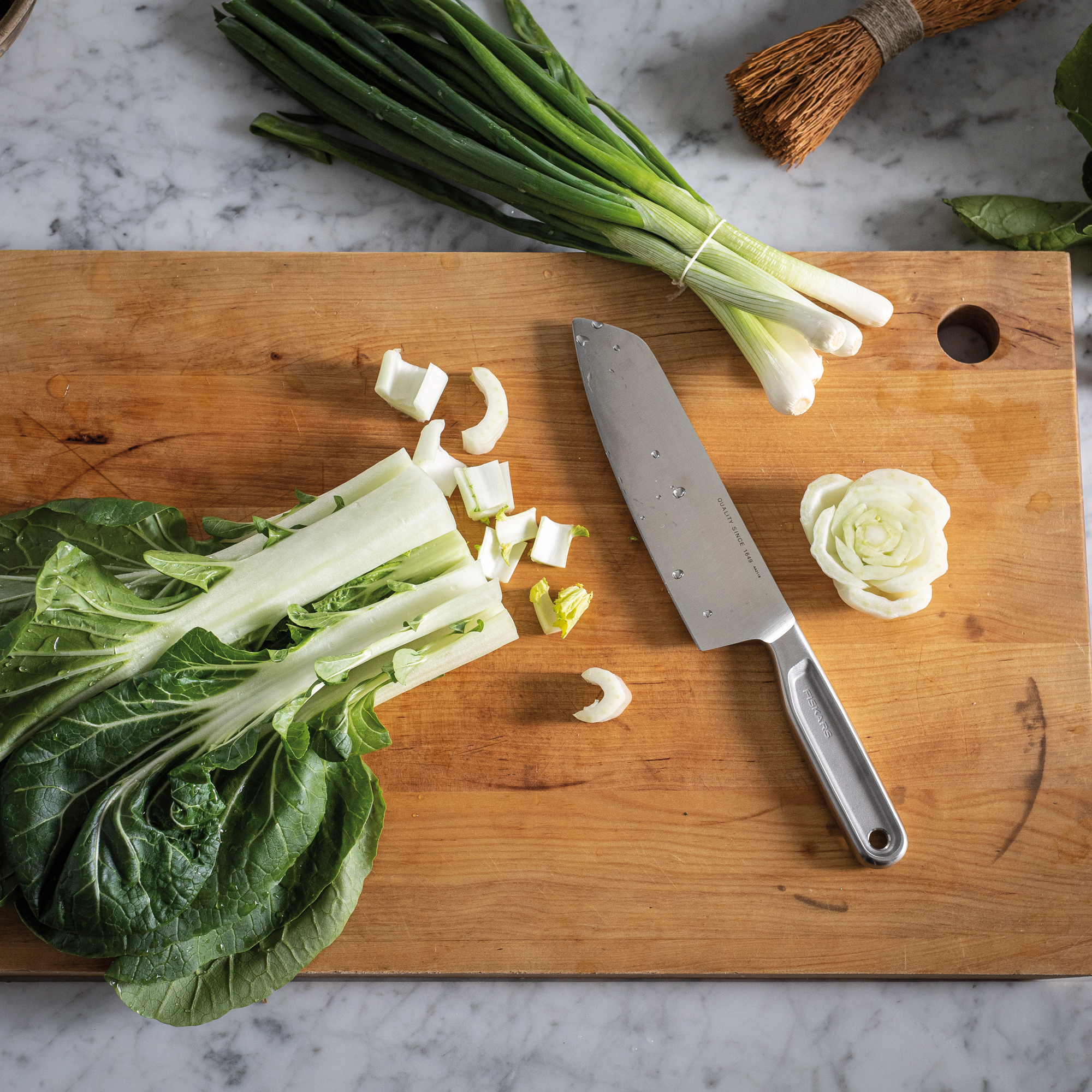 Nôž Santoku All Steel 17 cm FISKARS