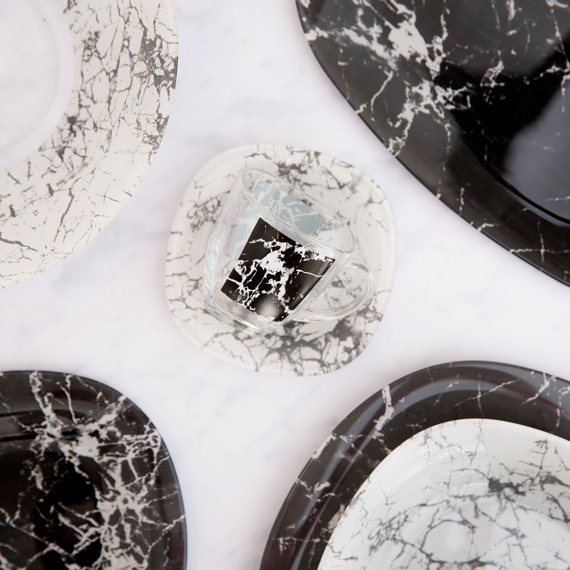 Komplet obiadowy Marble Black 46-elementowy LUMINARC