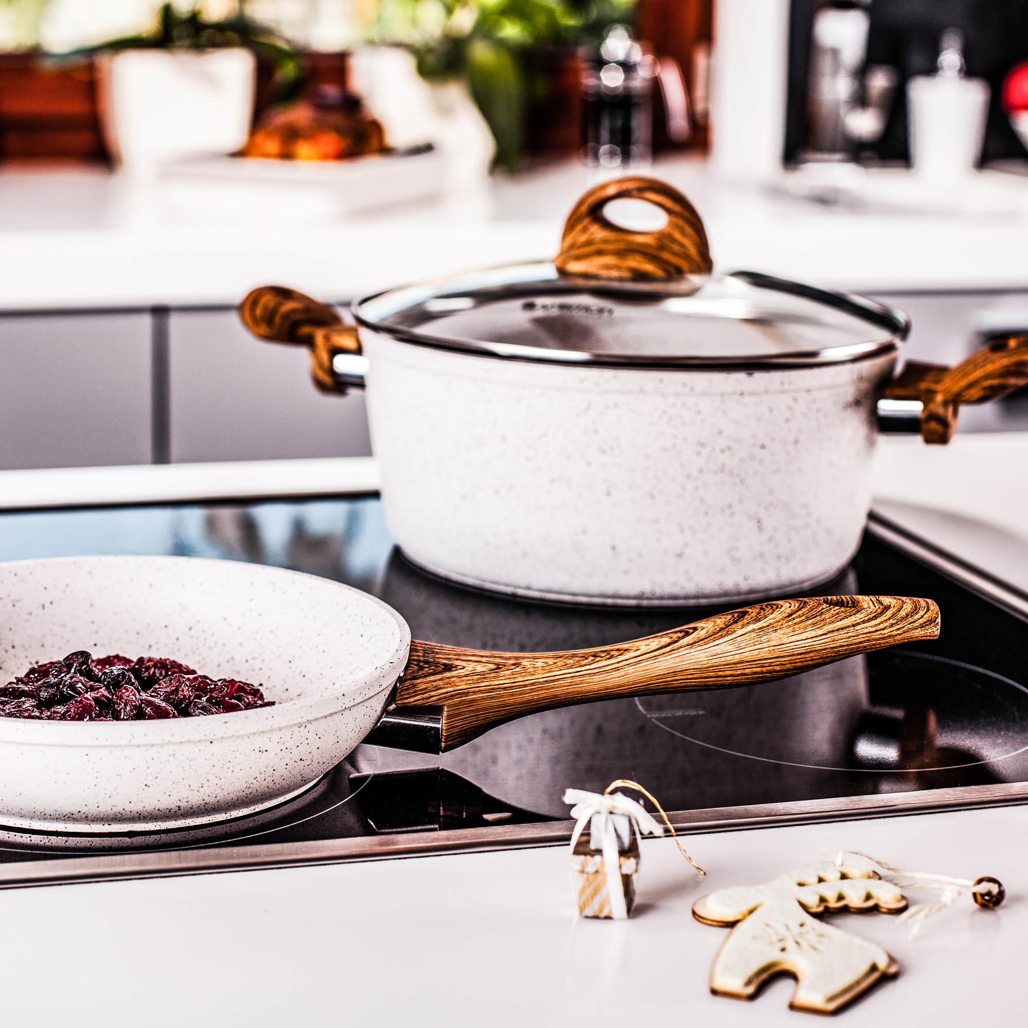 Topf- und Pfannenset 15-teilig mit Pfluon Cookmark™ Beschichtung Nature AMBITION