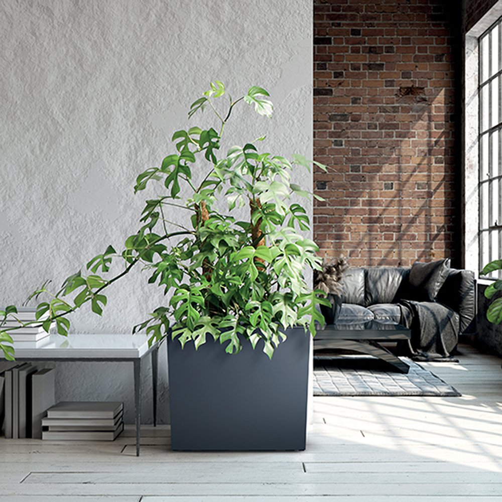 Zahradní plastový květináč s vložkou Urbi Case T Antracit 58 x 18 x 49,8 cm PROSPERPLAST