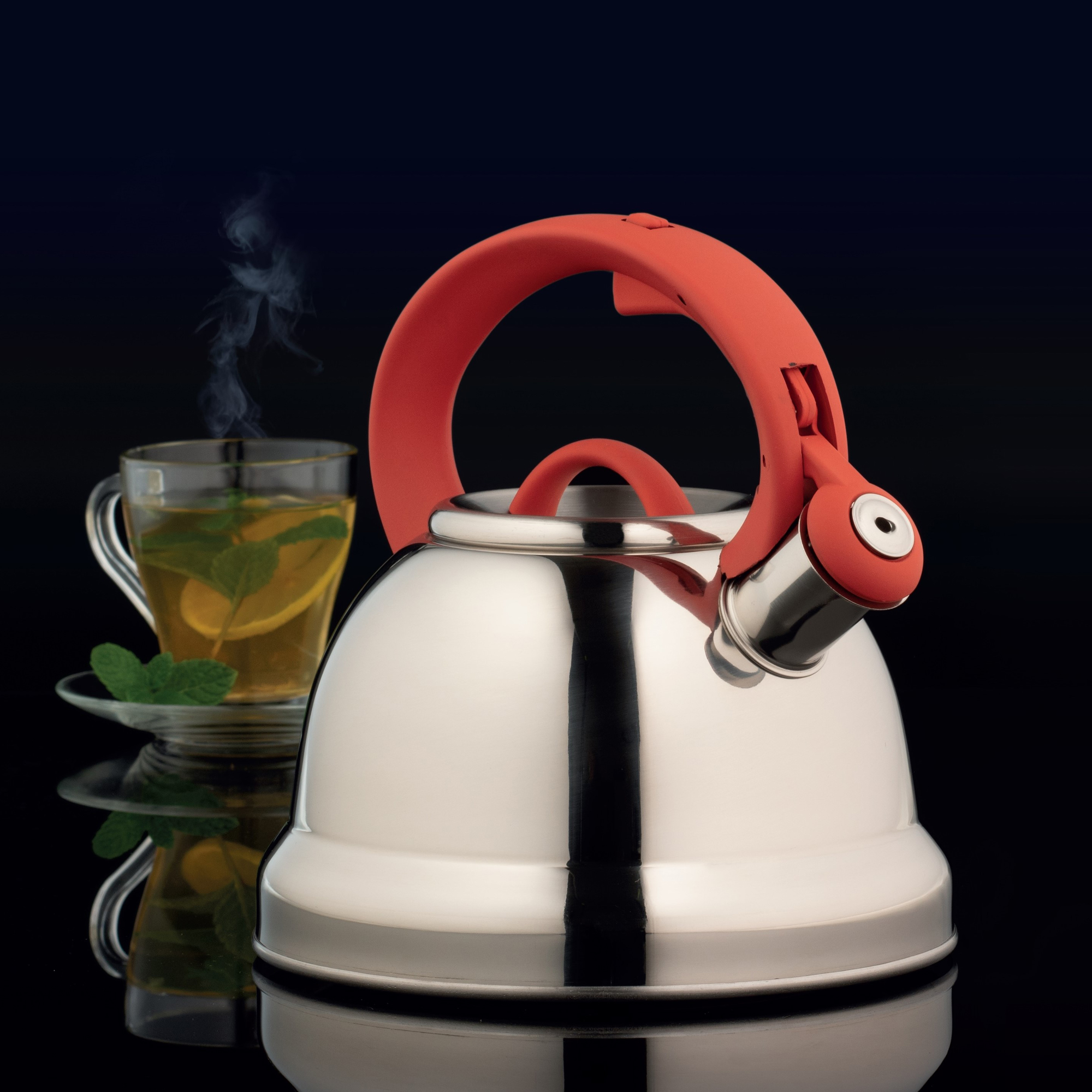 Czajnik z gwizdkiem Marcus 2,6 l czerwony AMBITION