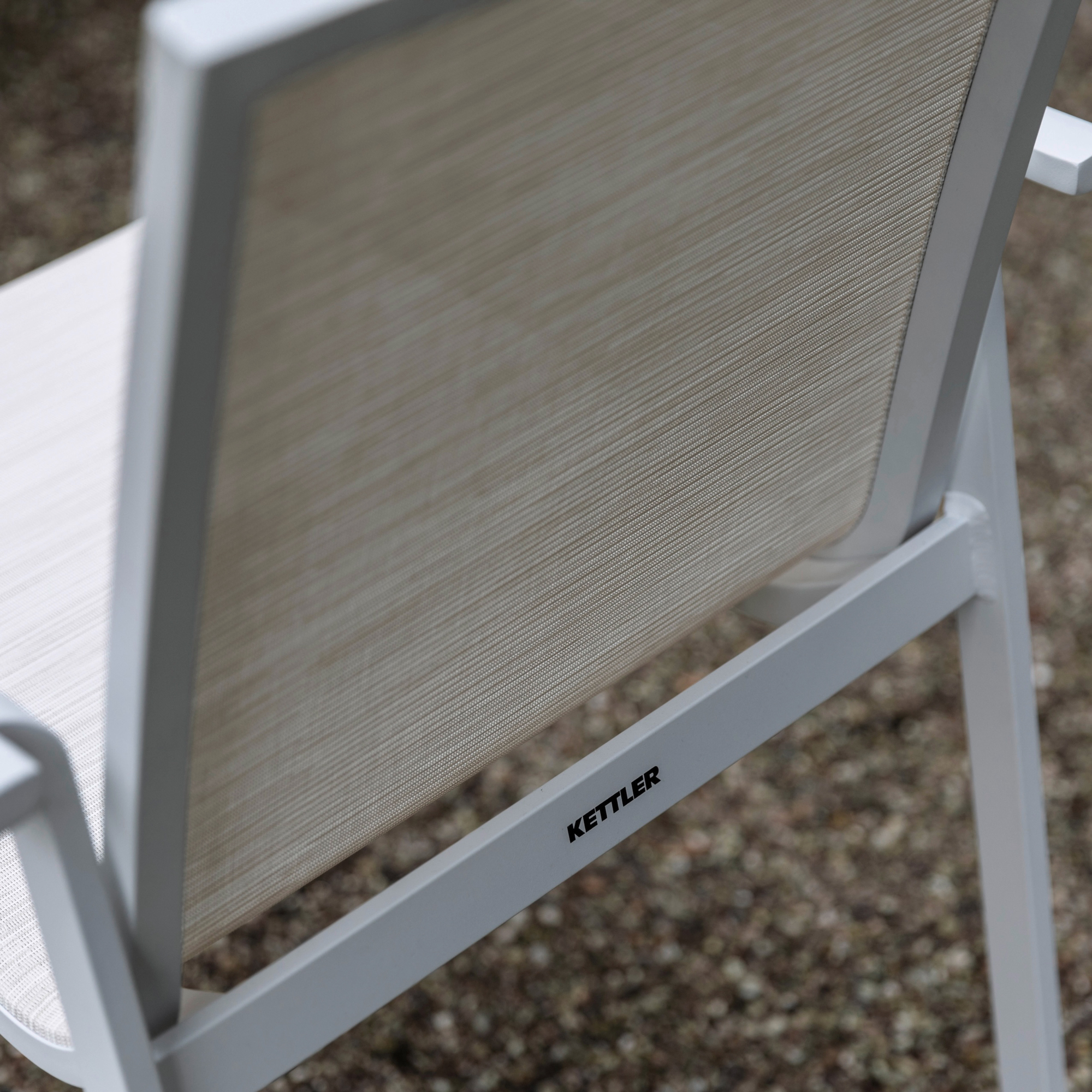 Zahradní židle s teakovými područkami Diamond White - Beige KETTLER 0103902-5800