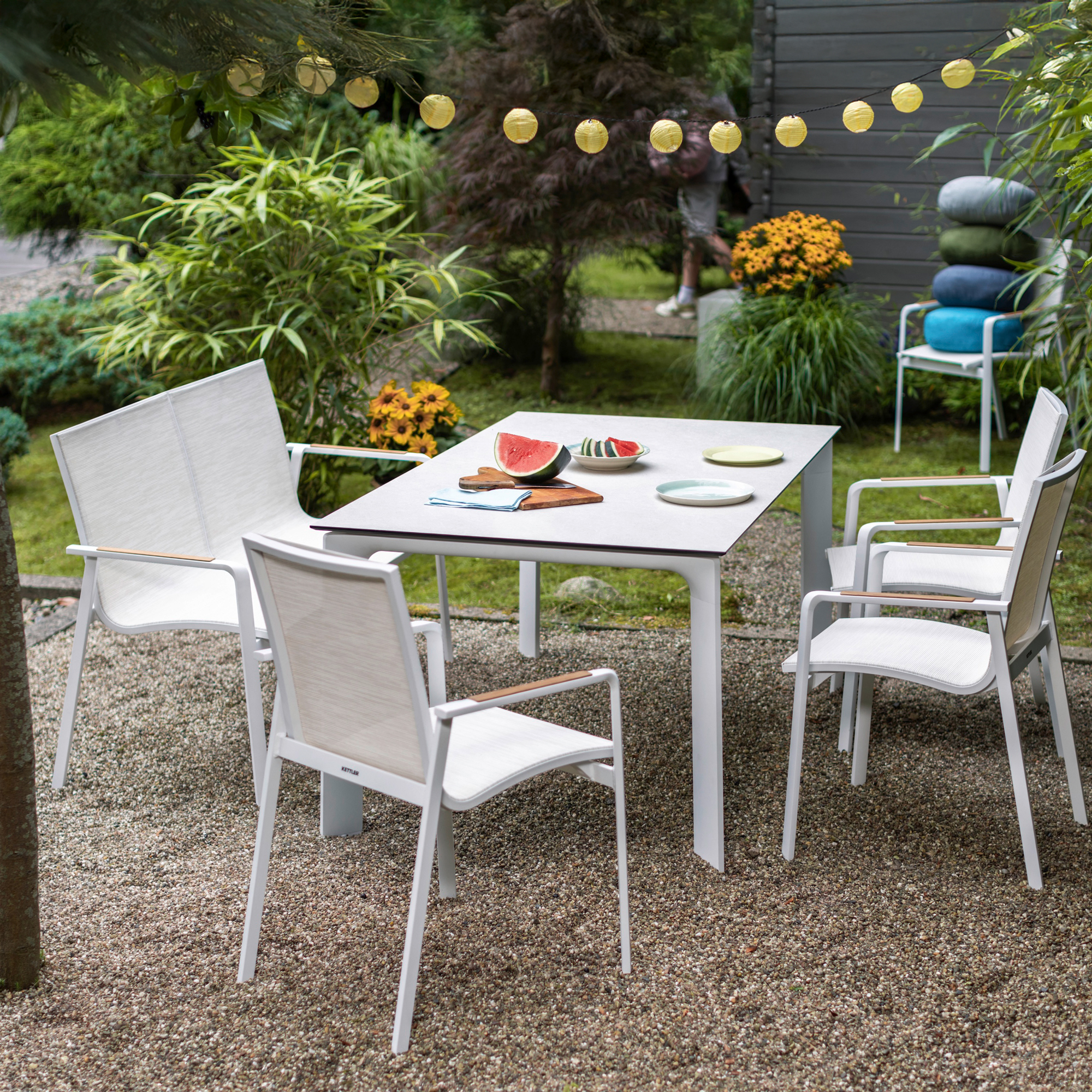 Zahradní židle s teakovými područkami Diamond White - Beige KETTLER 0103902-5800