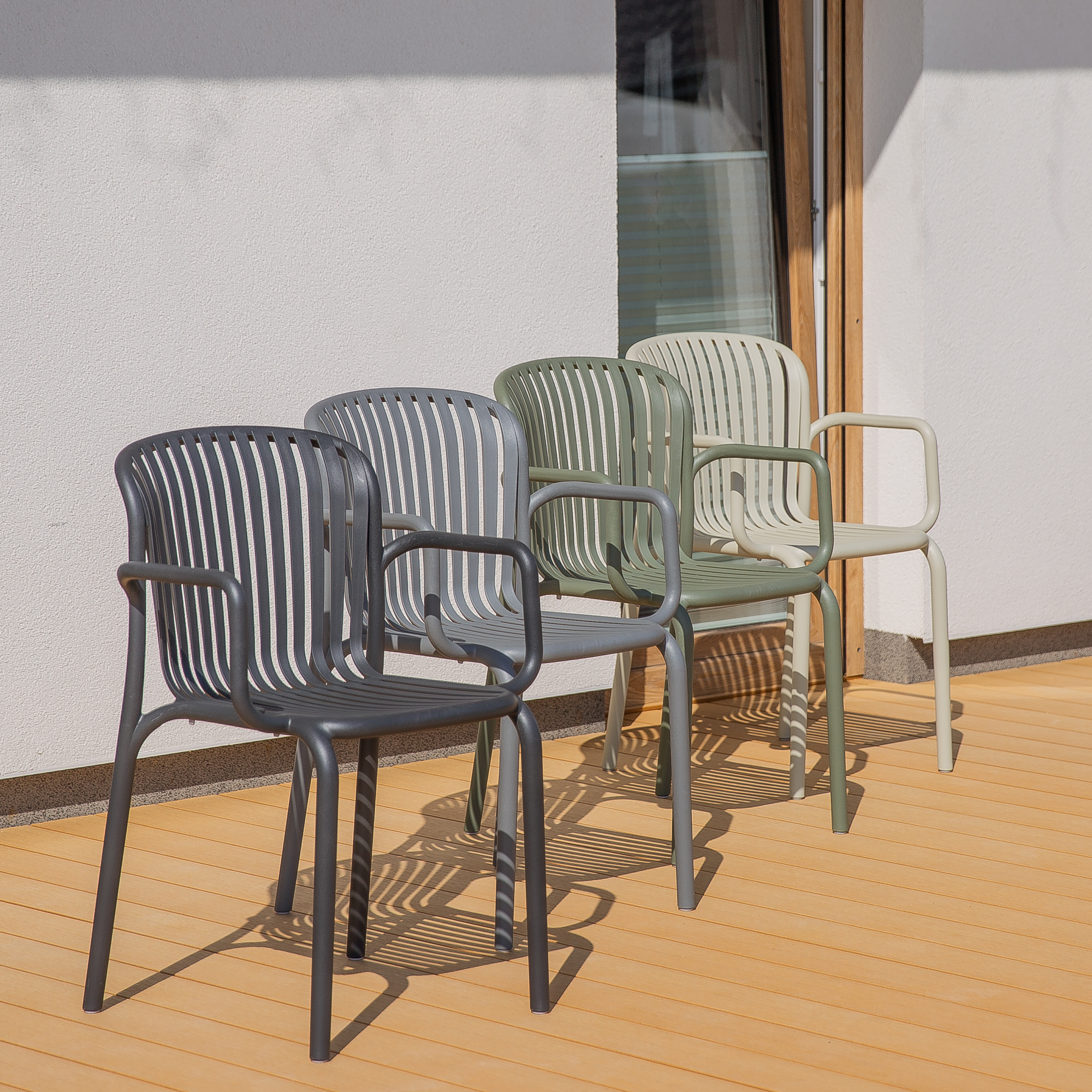 Sedia da giardino con braccioli Brene Verde FERNE