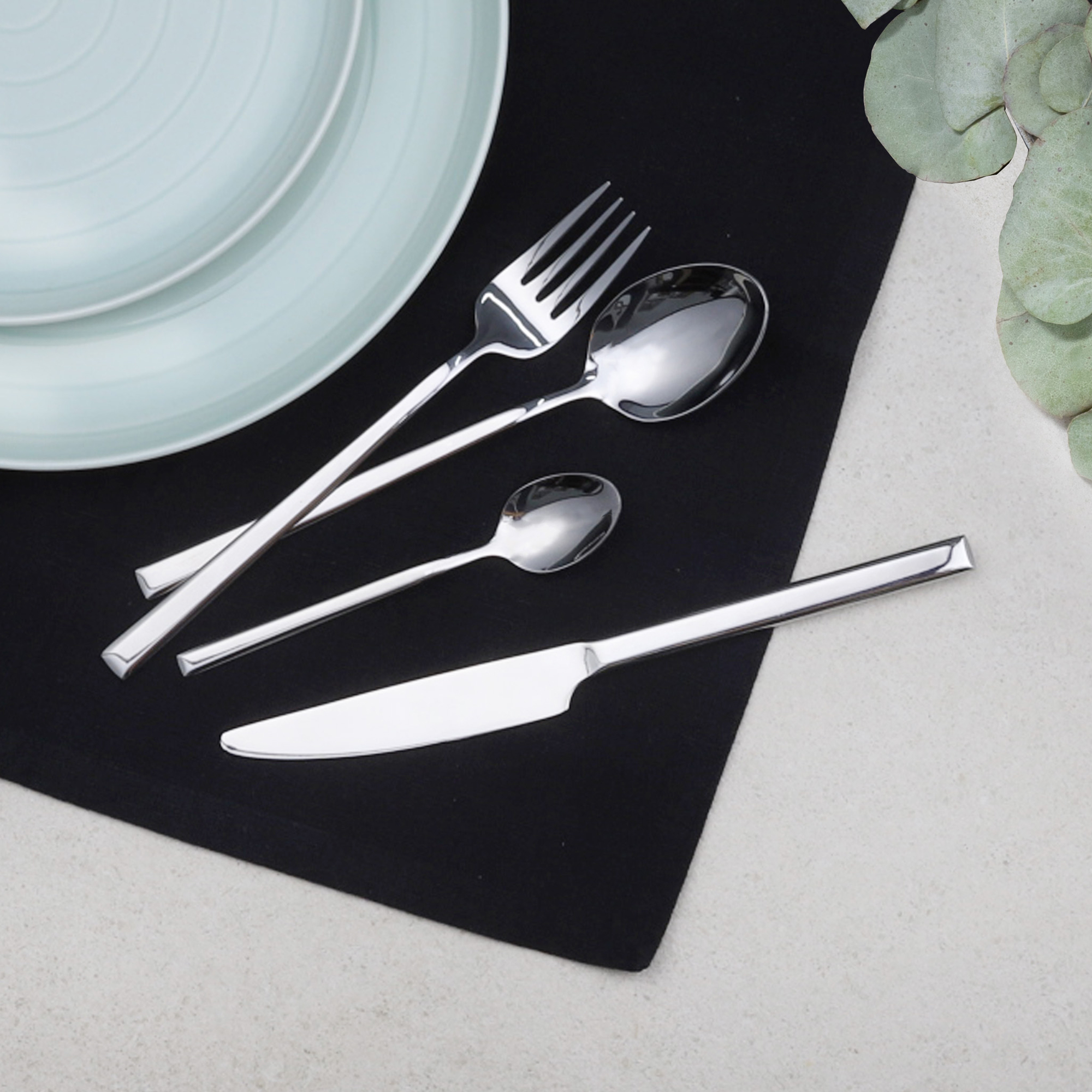 Besteckkoffer Como 72-teilig AMBITION
