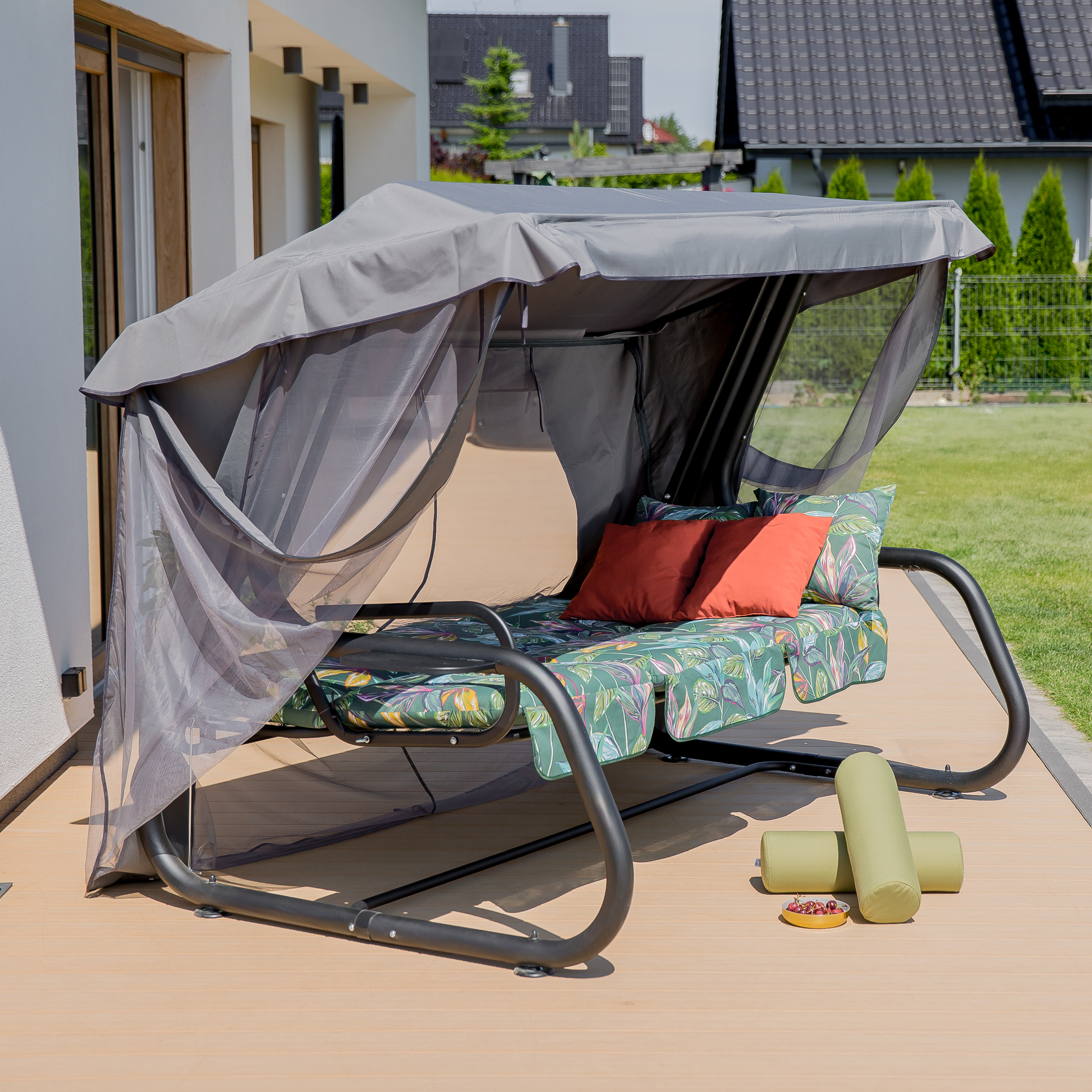 Dondolo da giardino con zanzariera Venezia Lux Black Edition G058-02PB PATIO