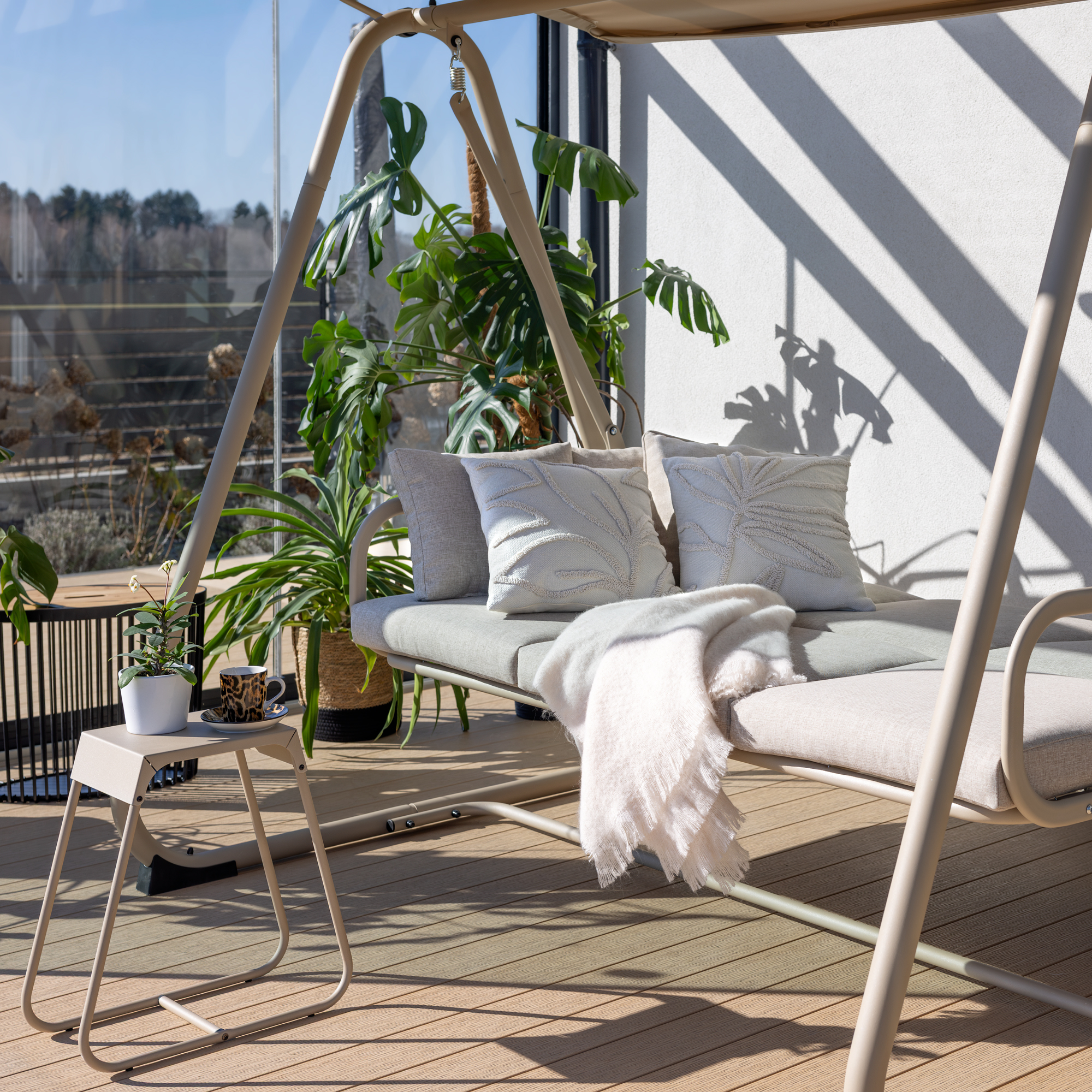 Hollywoodschaukel mit Sonnendach und Tisch Tivoli D048-05FB PATIO