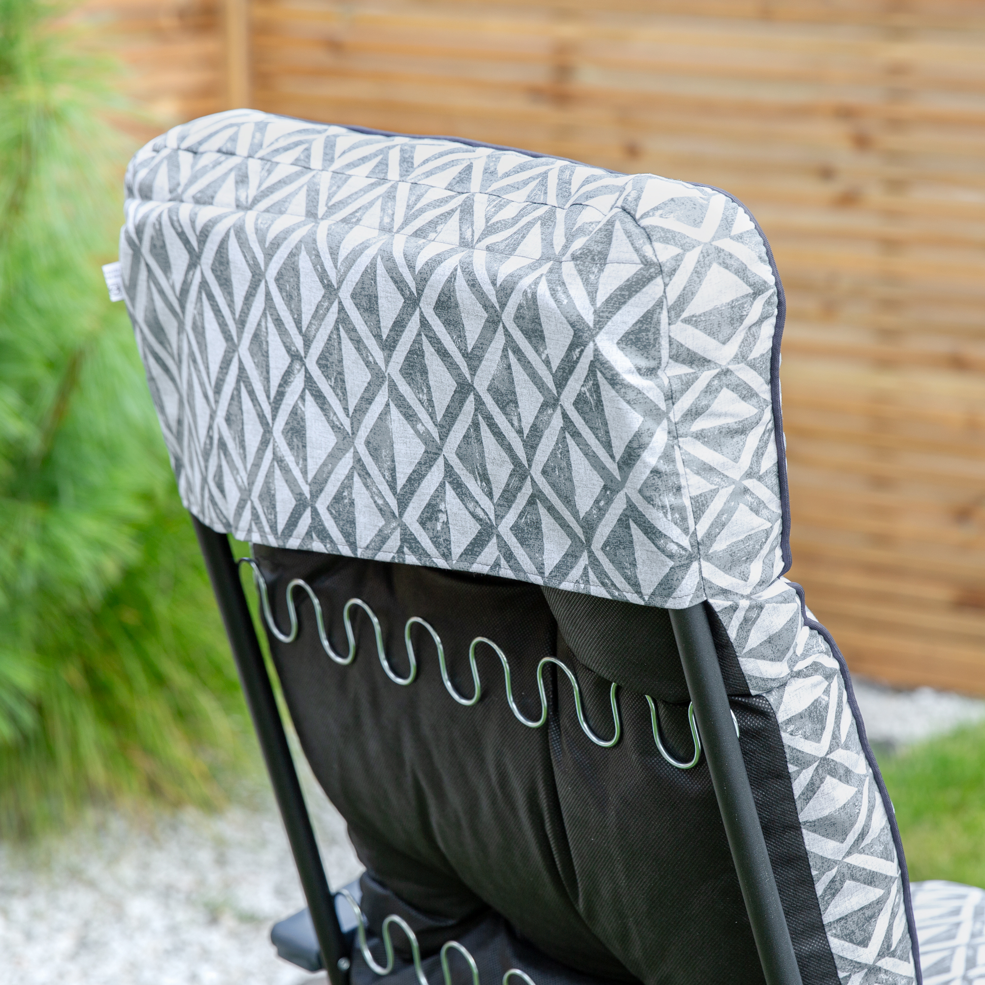 Polohovacie záhradné kreslo s podnožkou Lena Plus Black Edition H039-06PB PATIO