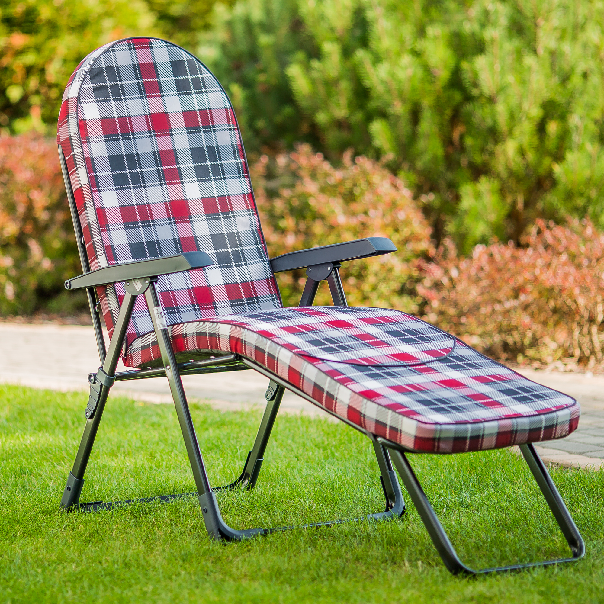 Polohovacie záhradné lehátko Modena Oval Lux B020-03PB PATIO