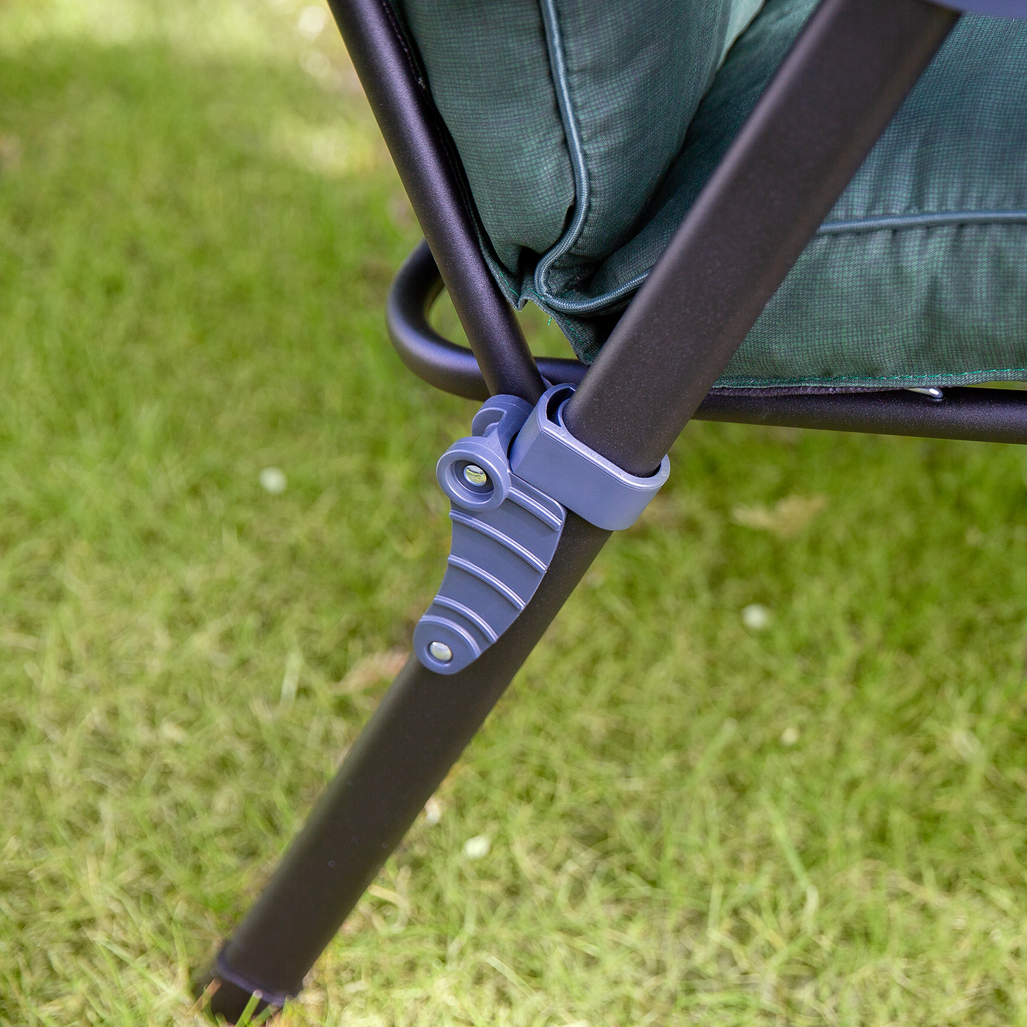 Trädgårdssolstol med fotstöd Lena Lounger Black Edition H024-32IB PATIO  