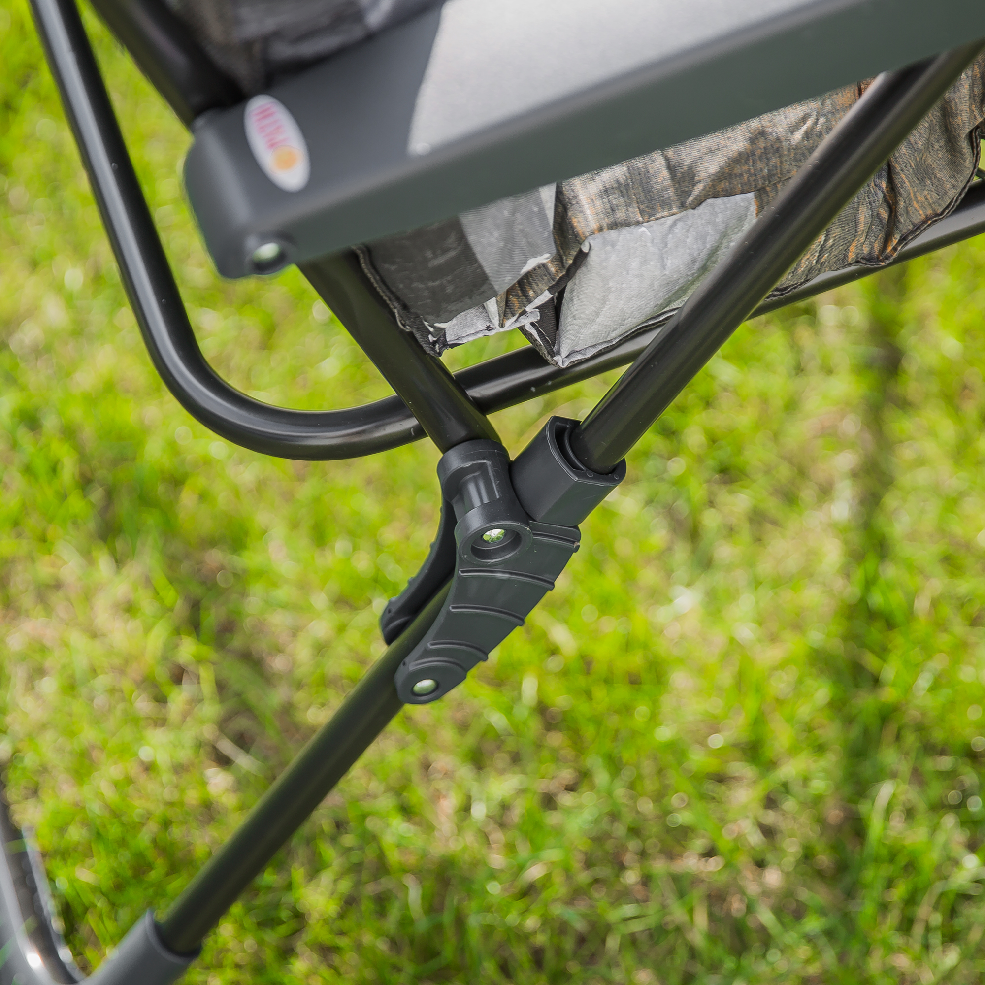 Leżak Tulon F011-06PB PATIO