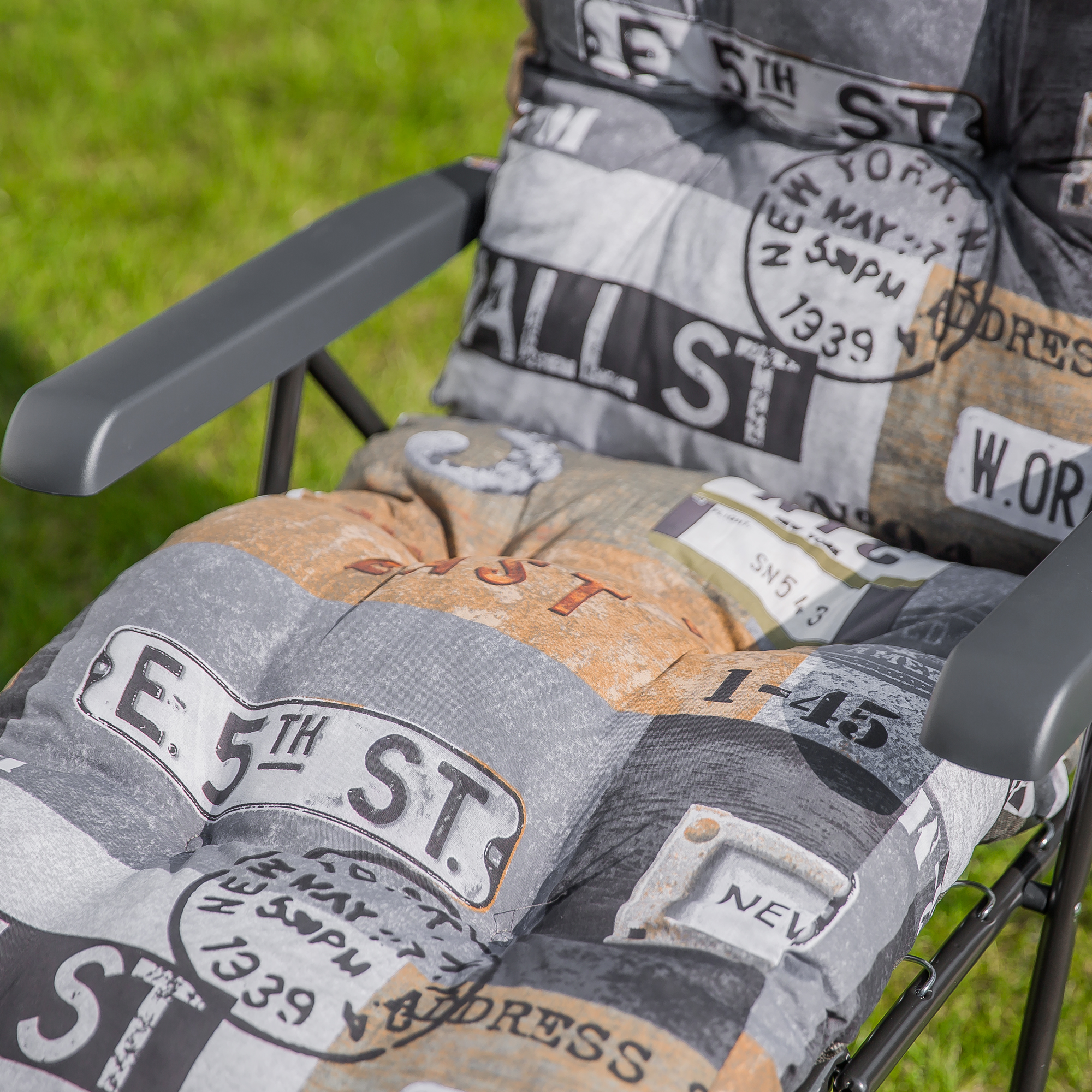 Leżak Tulon F011-06PB PATIO