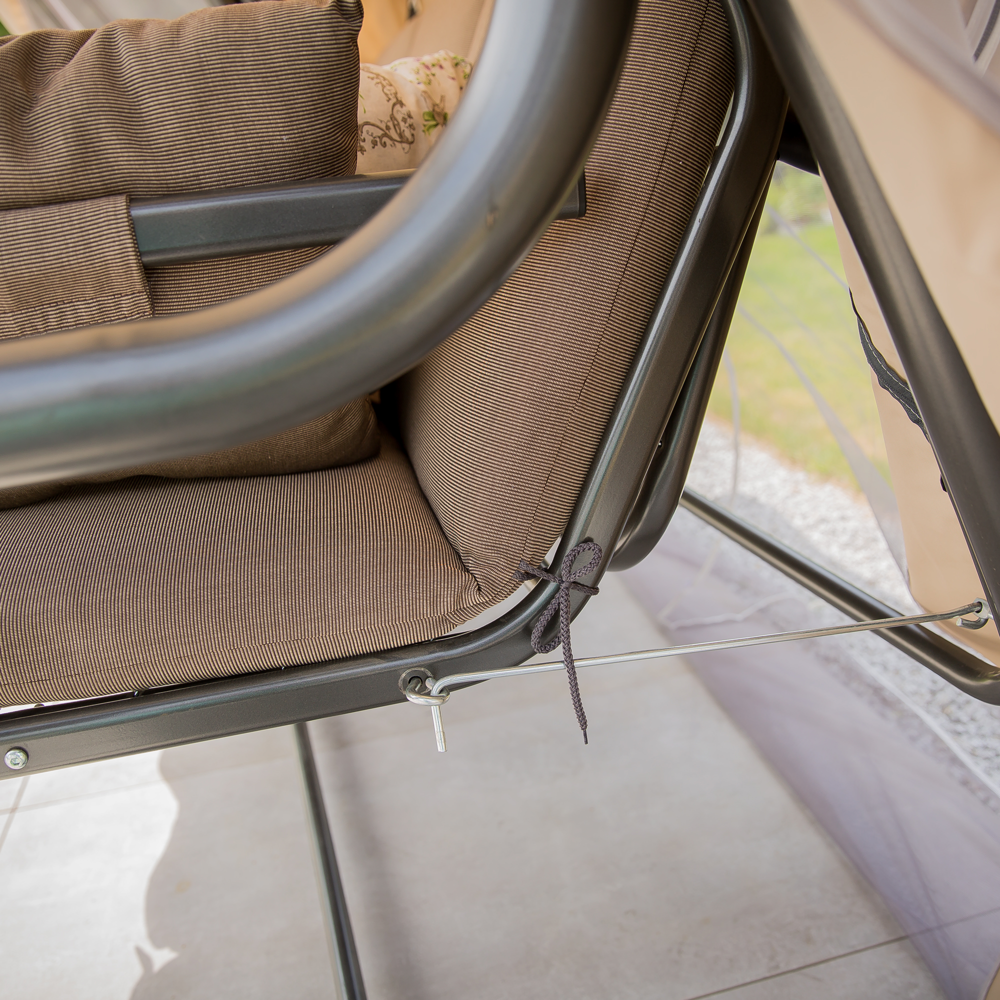 Leagăn de grădină cu plasă de țânțari Venezia Lux D022-04EB PATIO  