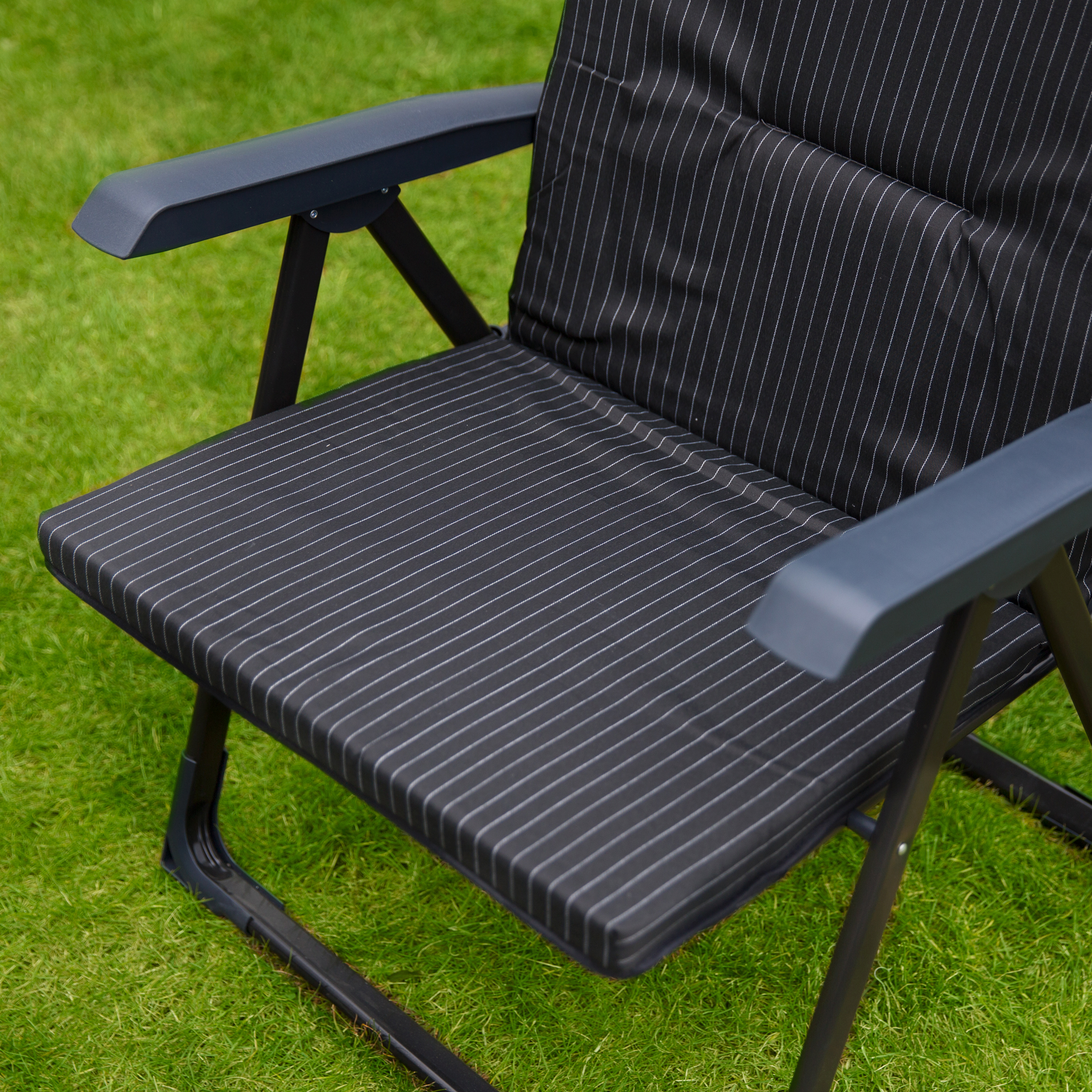 Polohovacie záhradné kreslo Bilbao XL do 150 kg C012-07PB PATIO