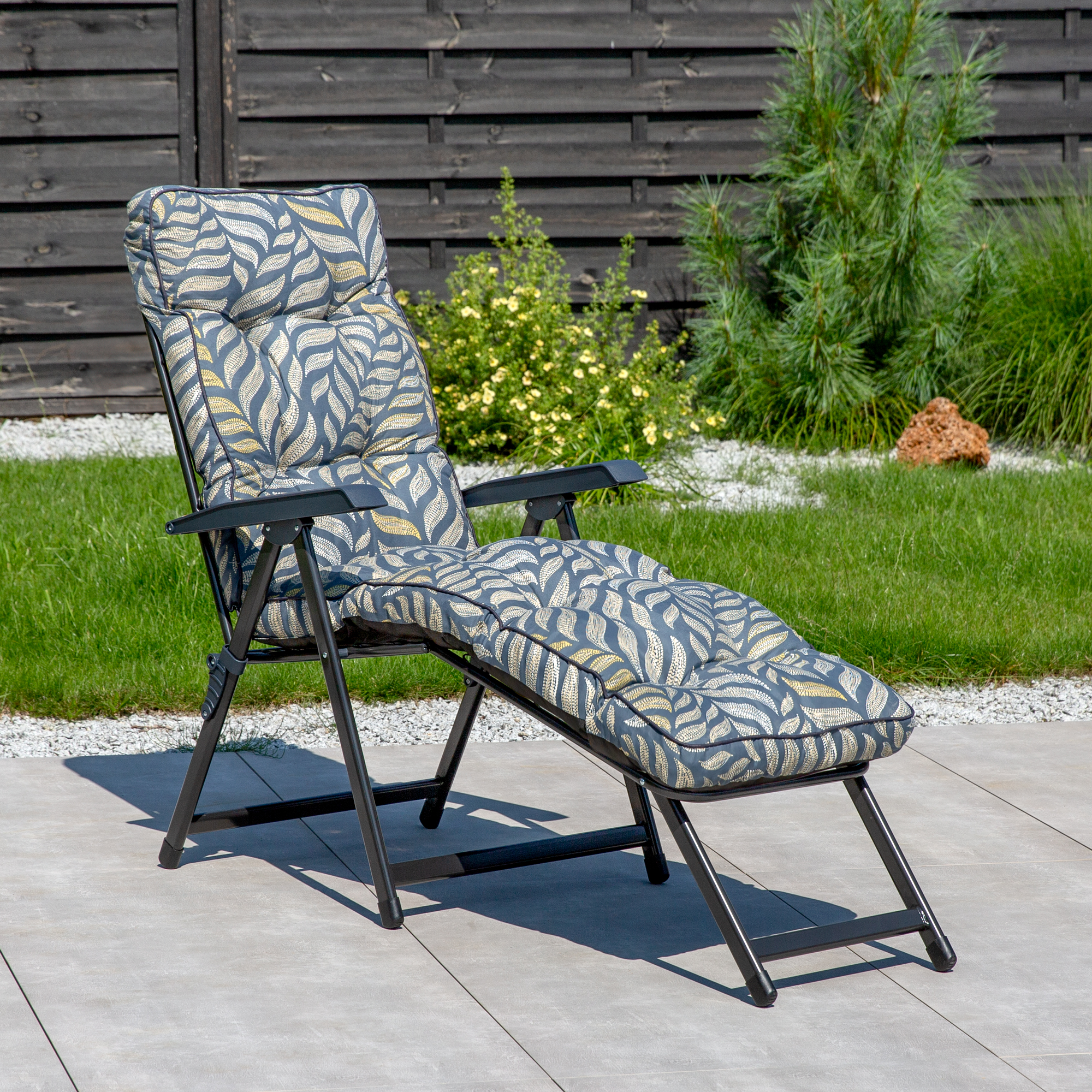 Polohovacie záhradné lehátko Lena Lounger G050-06IB PATIO