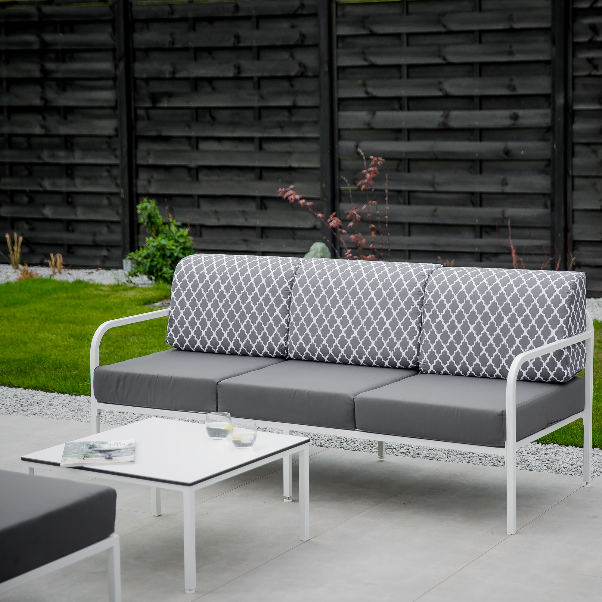 Sofa pre 3-osoby Agat 185 x 77 x 74 cm L124-06EB PATIO