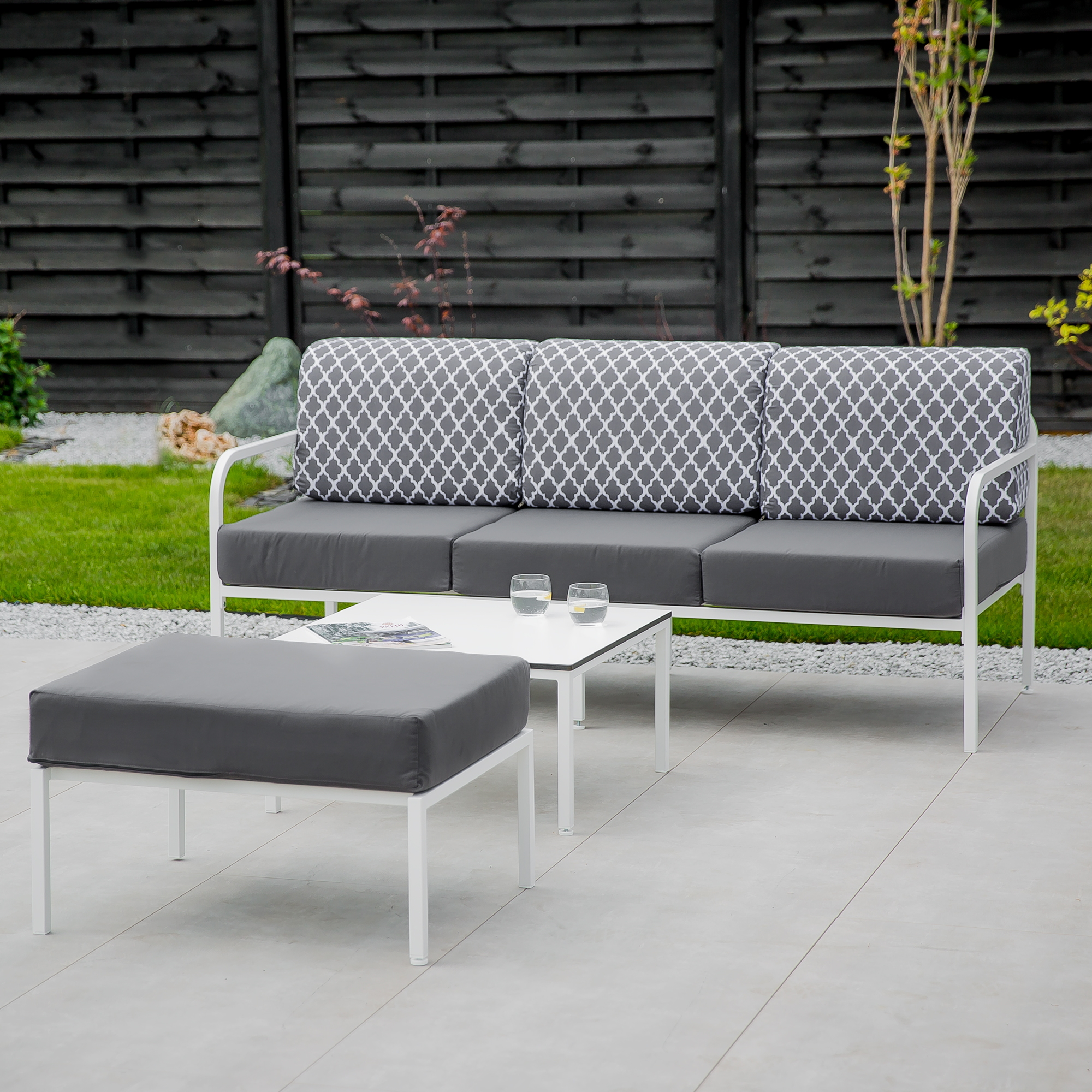 Sofa pre 3-osoby Agat 185 x 77 x 74 cm L124-06EB PATIO