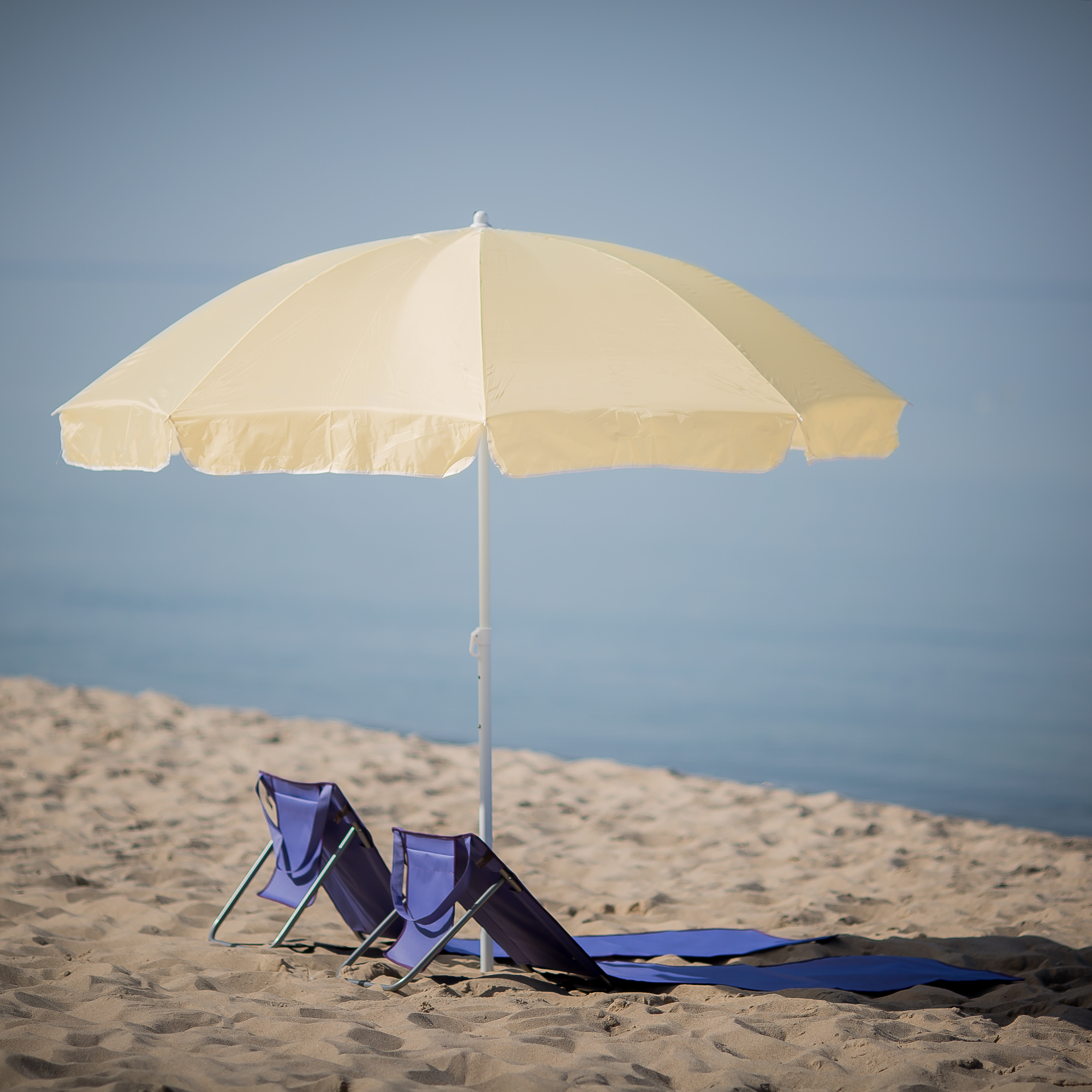 Parasoll Poly II 2,4 m beige PATIO