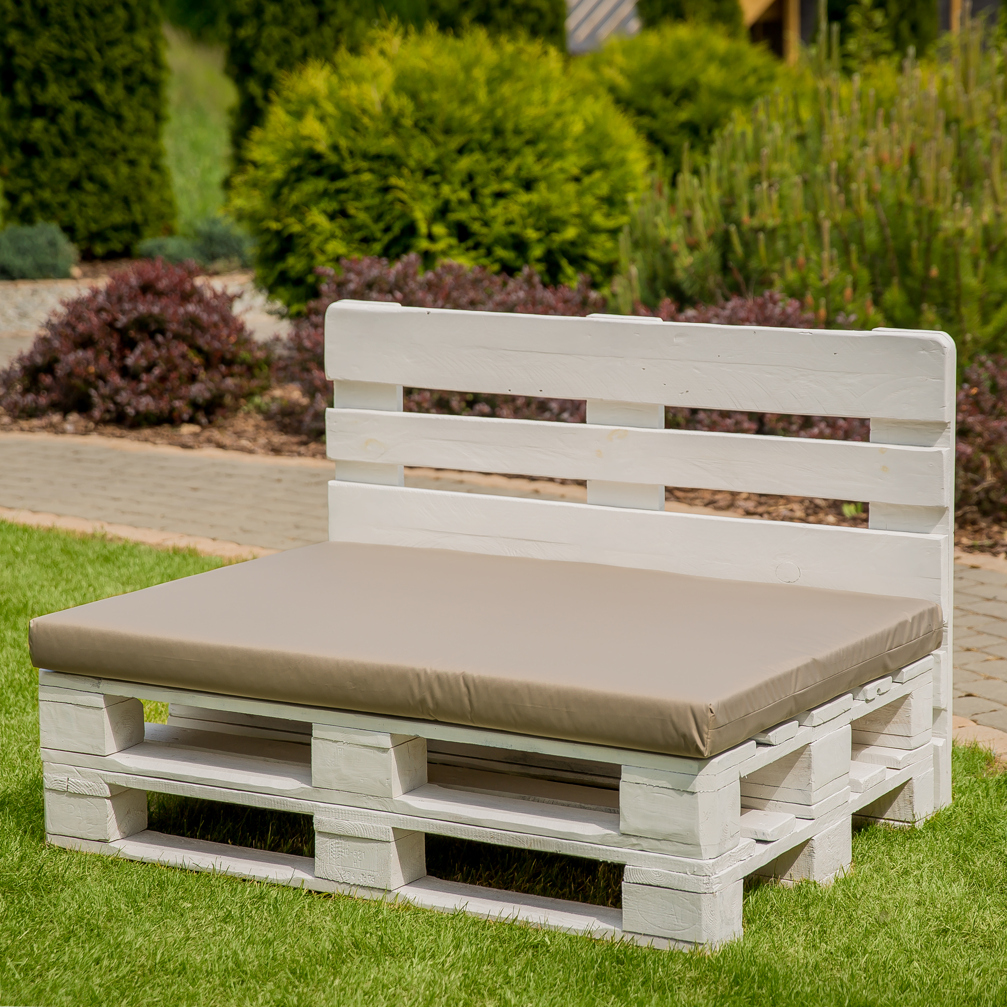 Pernă de șezut cu husa detașabil pentru canapea cu paleți Larisa Basic D031-15CW PATIO