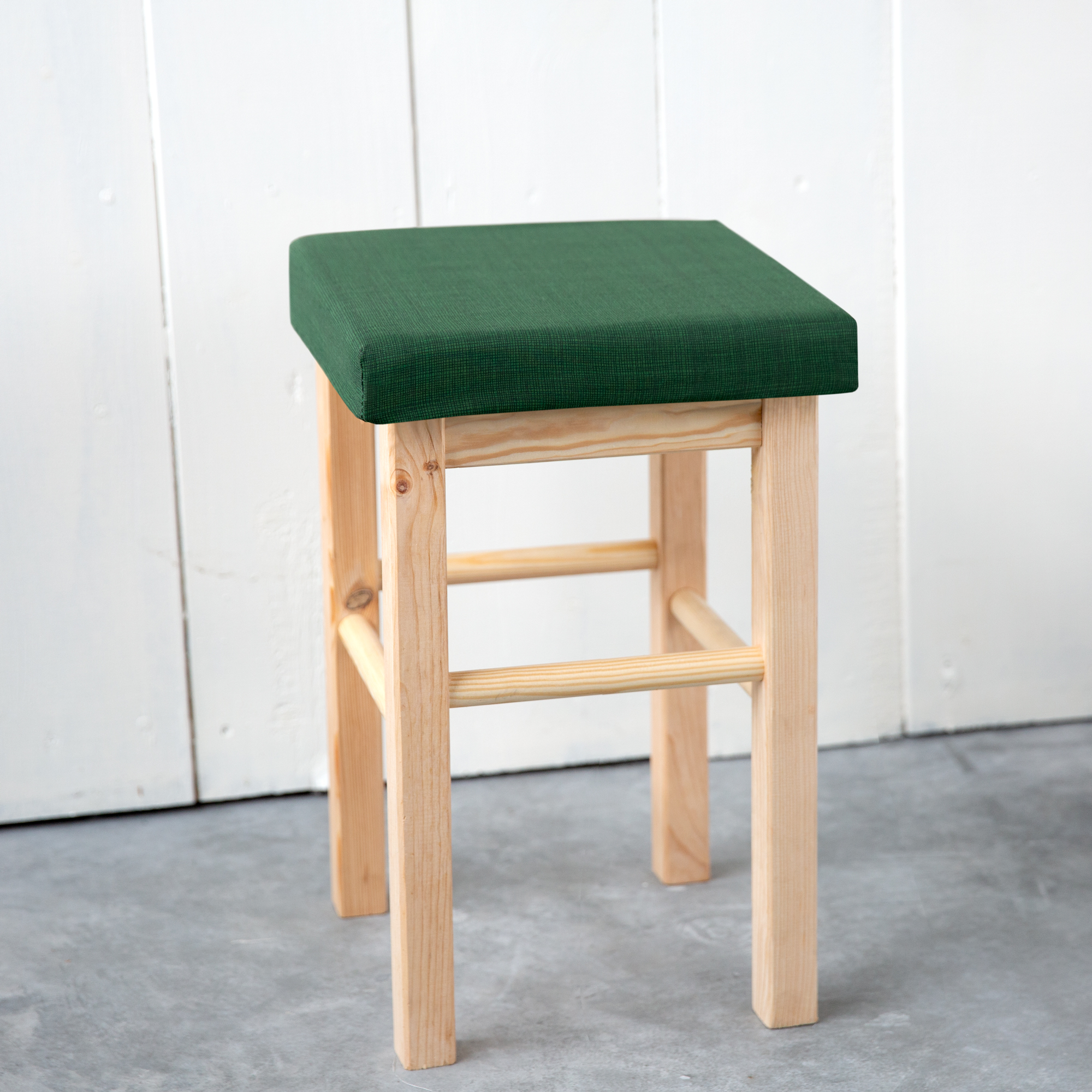 Štvorcový návlek s výplňou na taburet 30 x 30 cm H024-32PB PATIO