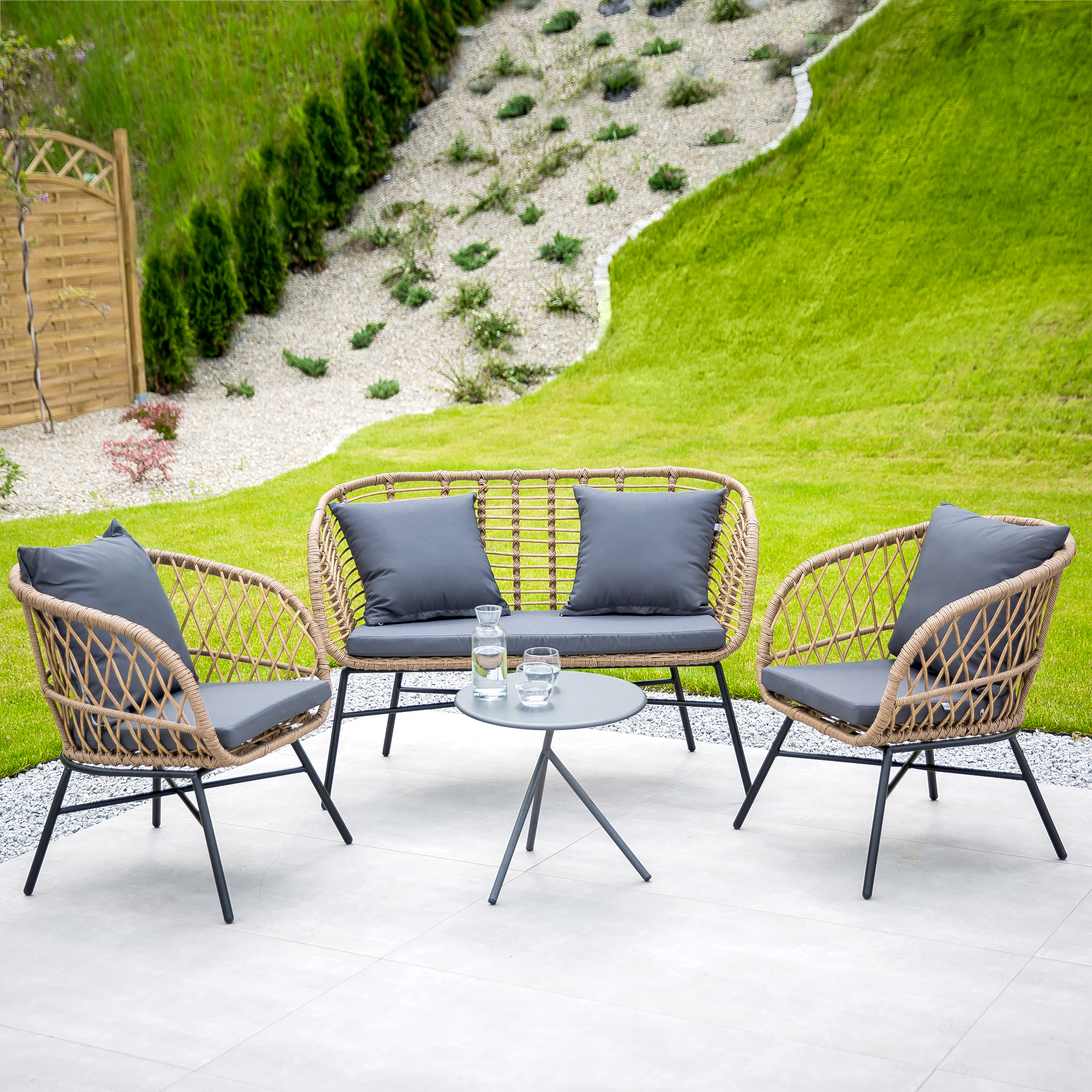 Fåtölj Danielle beige PATIO