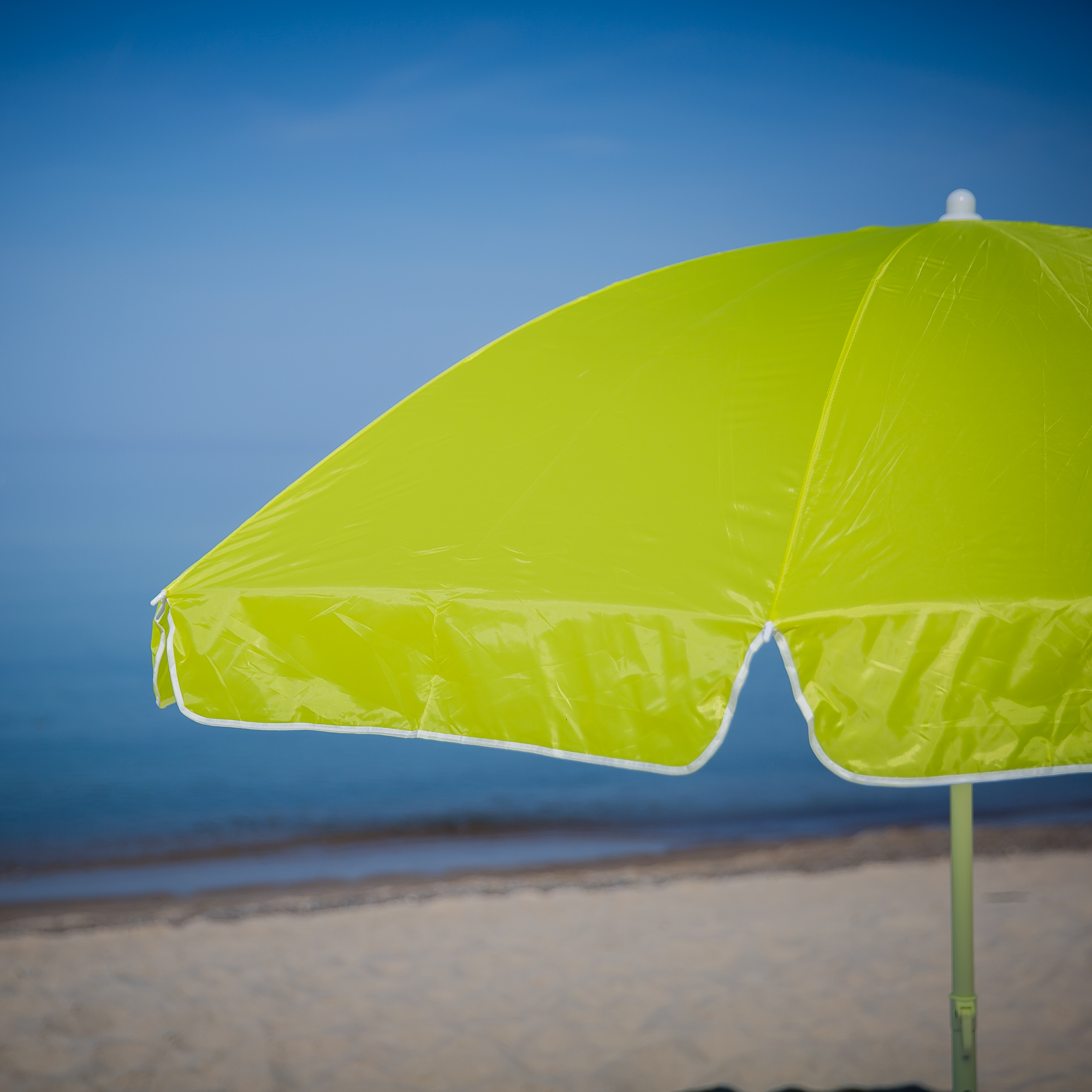 Parasoll Poly II 2,4 m limon PATIO