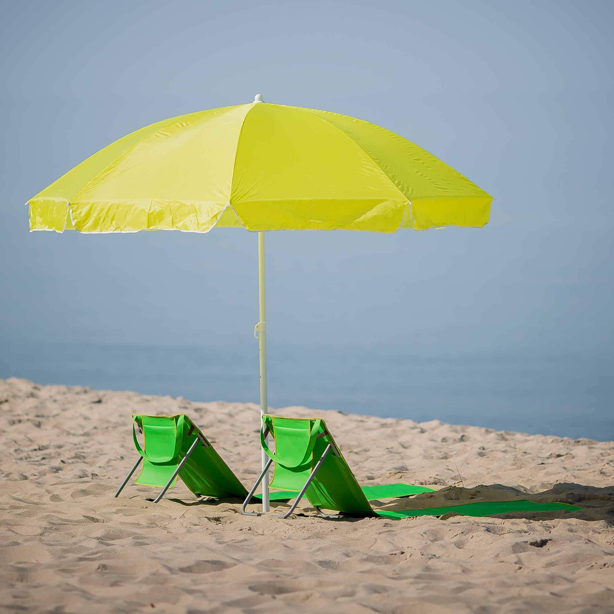 Parasoll Poly II 2,4 m limon PATIO