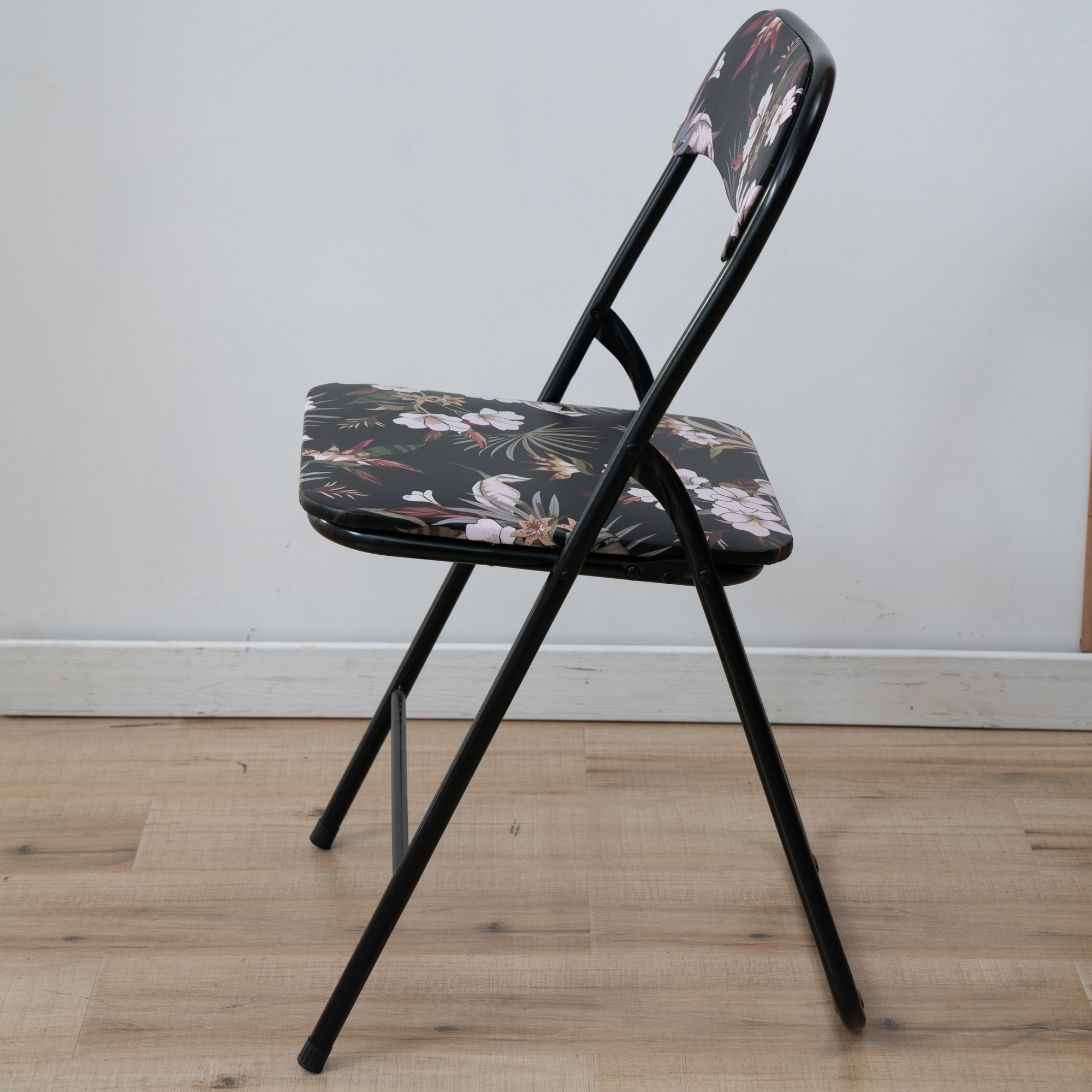 Scaun turistic Flower Black 46,5 x 44 x 78 cm PATIO  