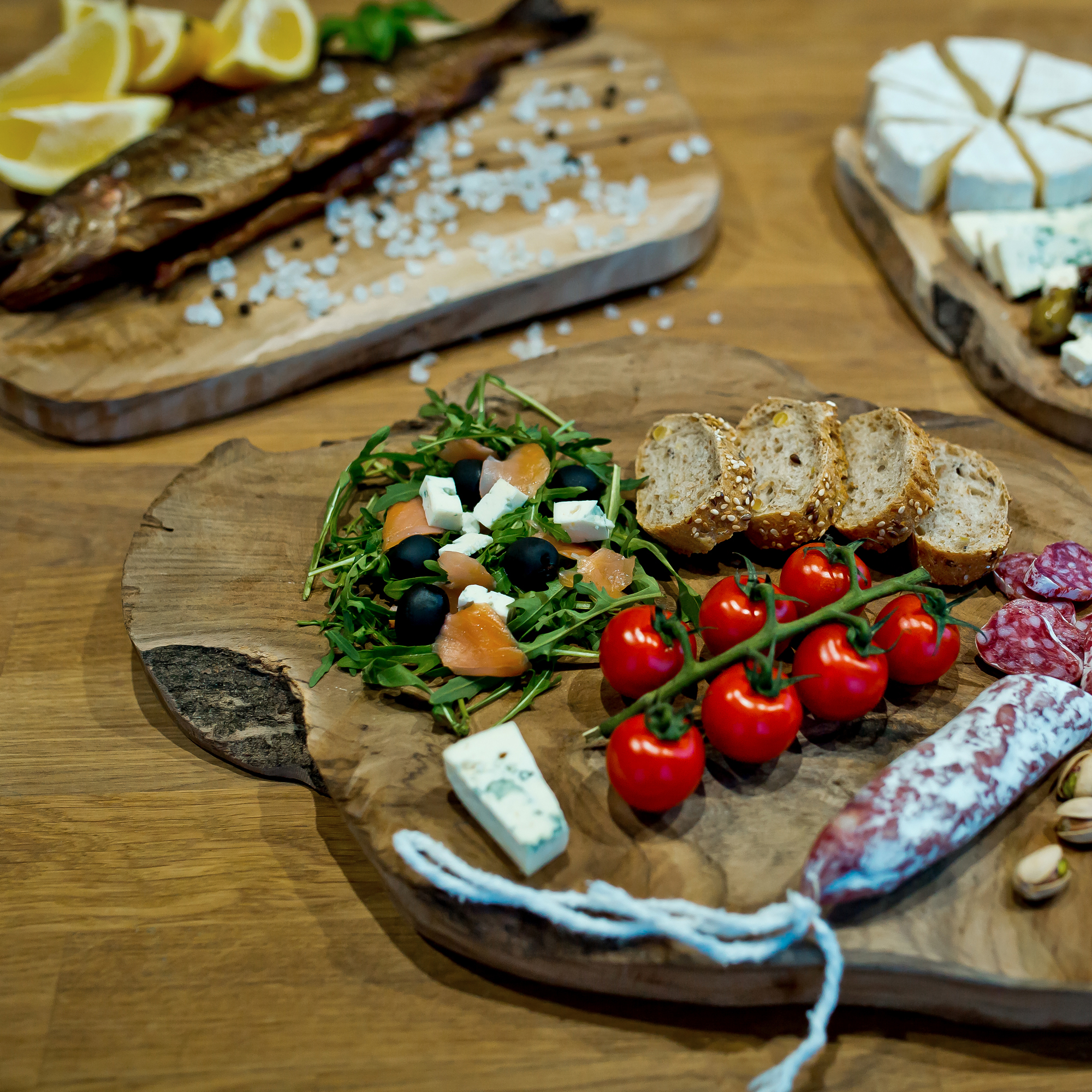 Board / Tray made of teak wood 25 x 2 cm TWEAKWOOD