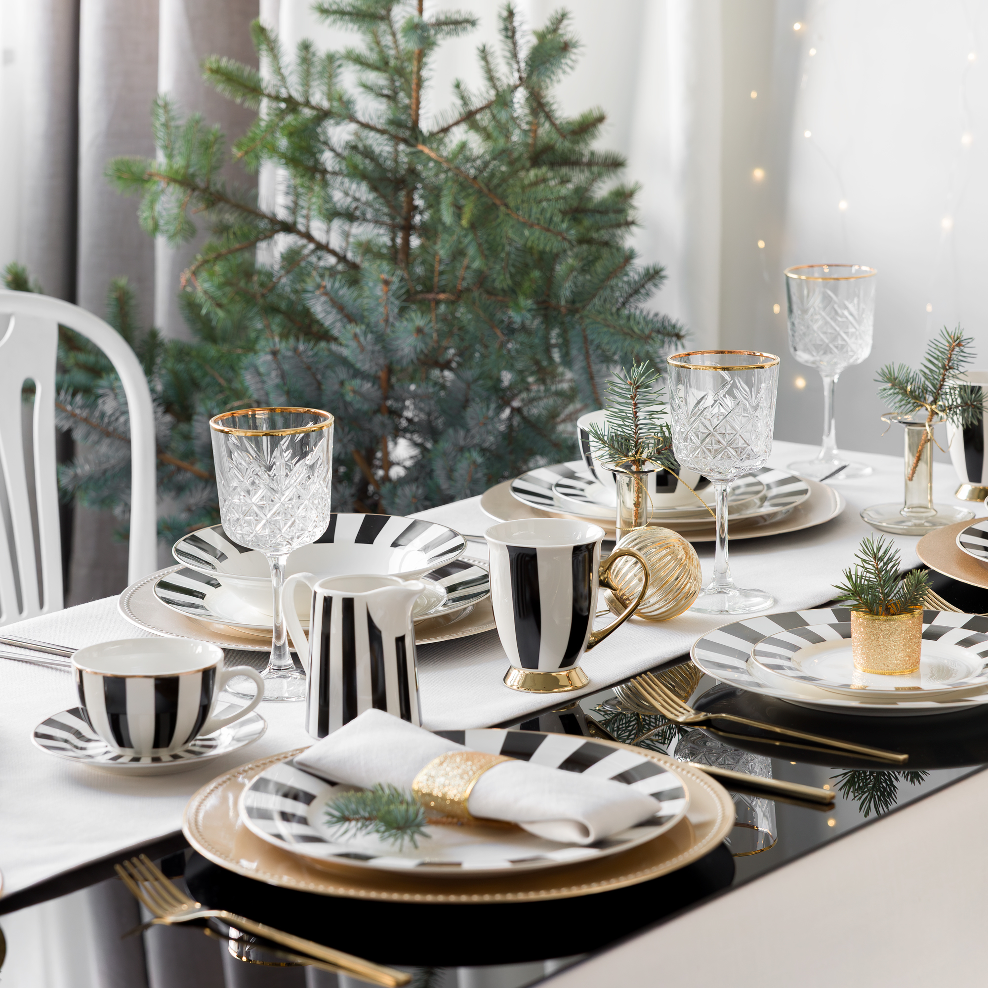 Coffee set for 6 people Ribs 12-piece AMBITION