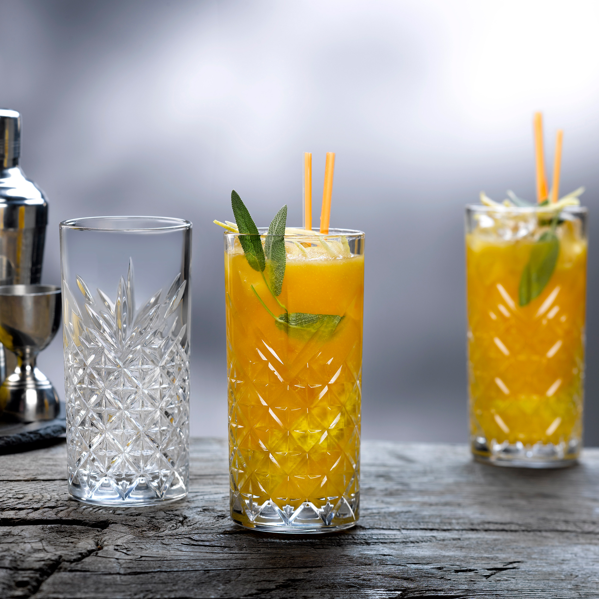 Set med 4 höga glas Timeless 365 ml PASABAHCE
