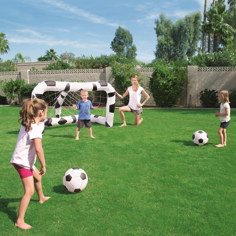 Inflatable football set 213 x 122 x 137 cm BESTWAY