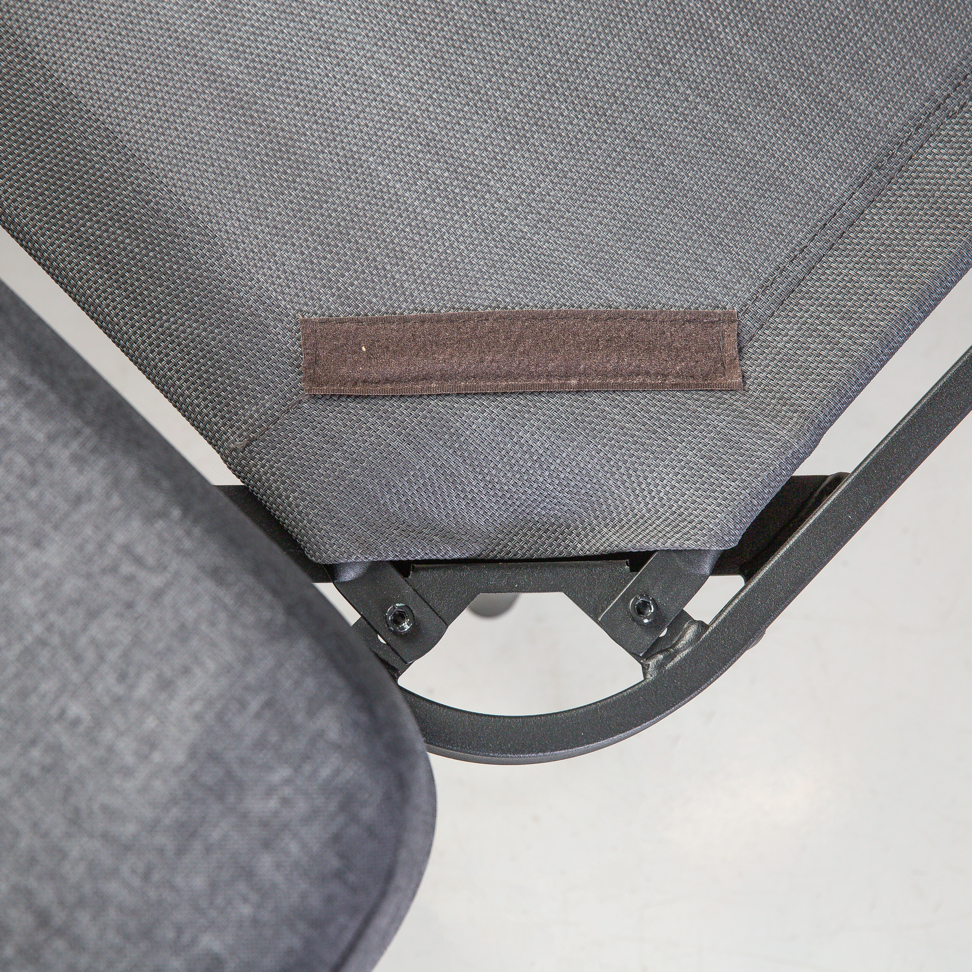 Podnožka / taburet Piryt D053-16EB PATIO