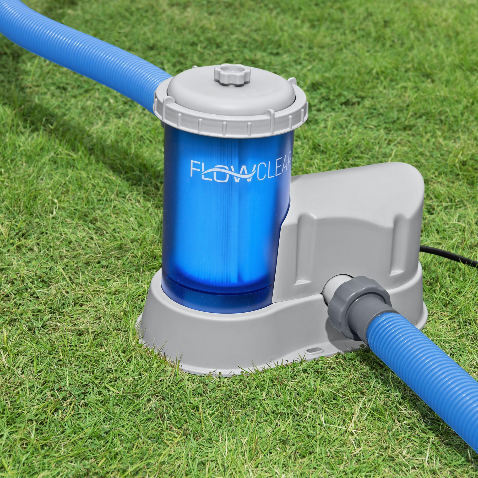 Průsvitná filtrační pumpa do bazénů Flow Clear 5678 l/h BESTWAY