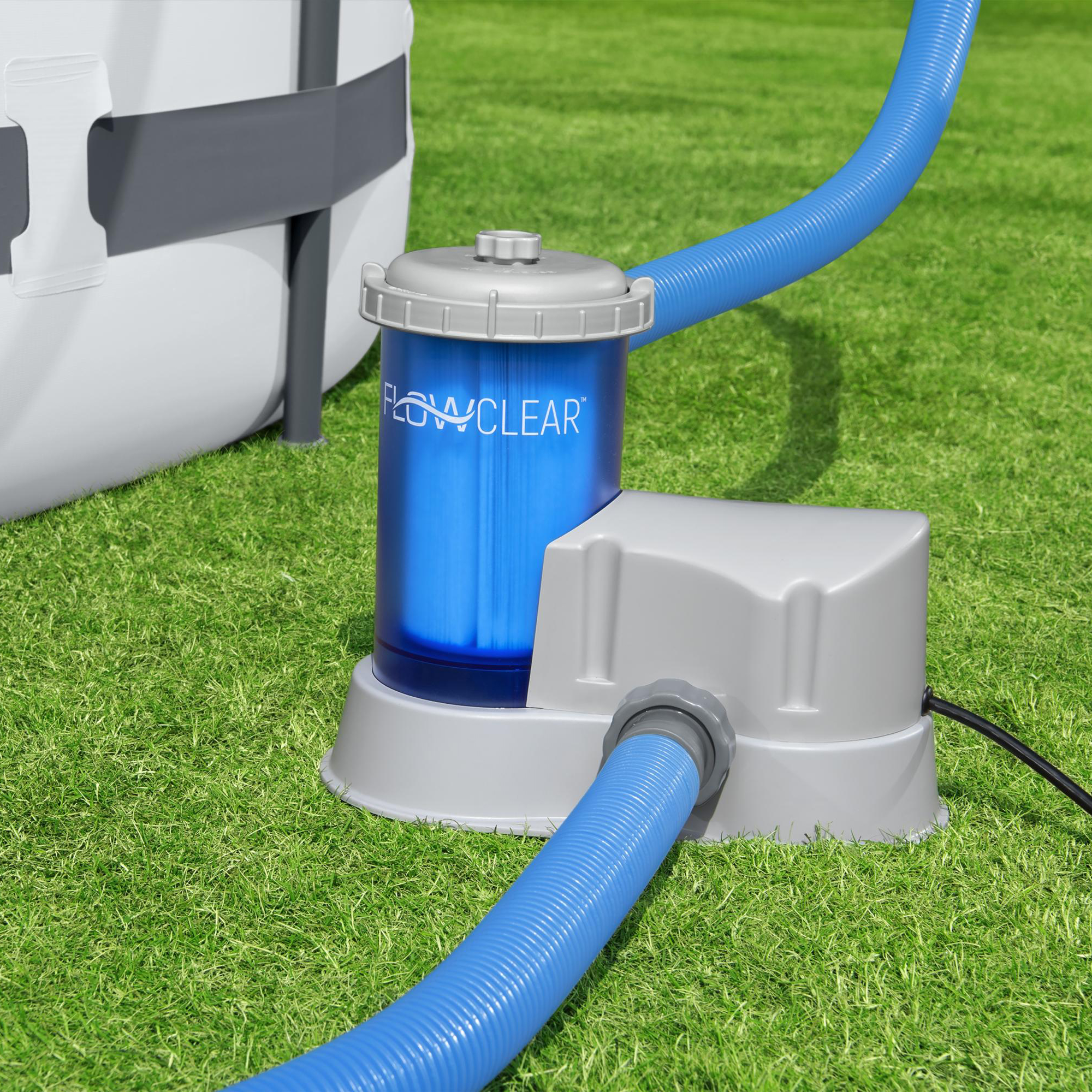 Průsvitná filtrační pumpa do bazénů Flow Clear 5678 l/h BESTWAY