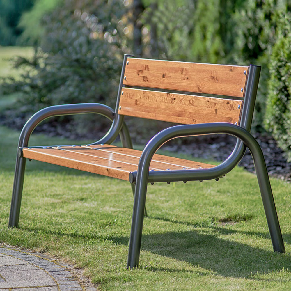 Zahradní dřevěná lavička s opěradlem Park Lux 170 x 74 x 86 cm PATIO
